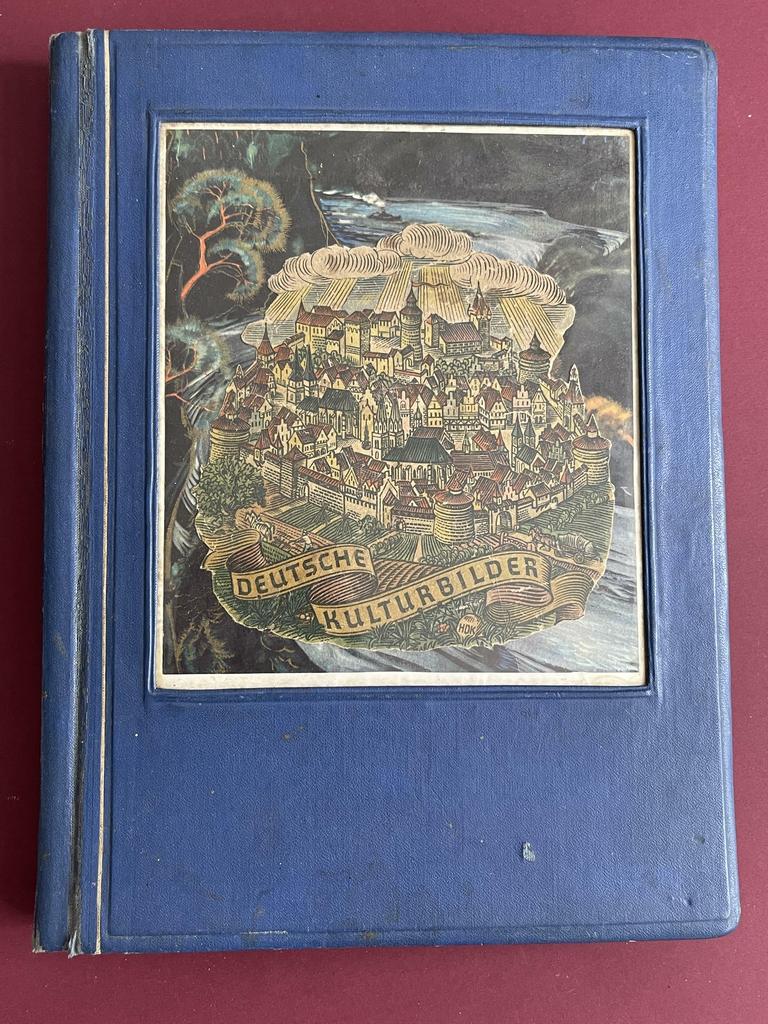 1934 г Уникальная книга альбом рекламных карточек
