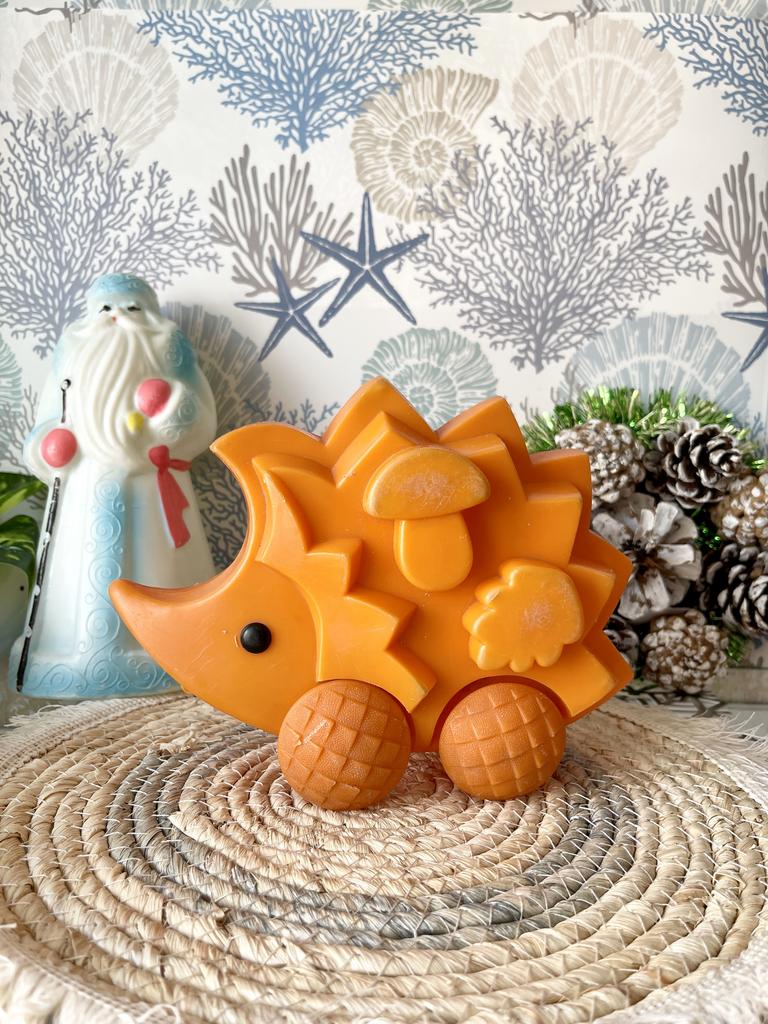 Игрушка ёжик каталка