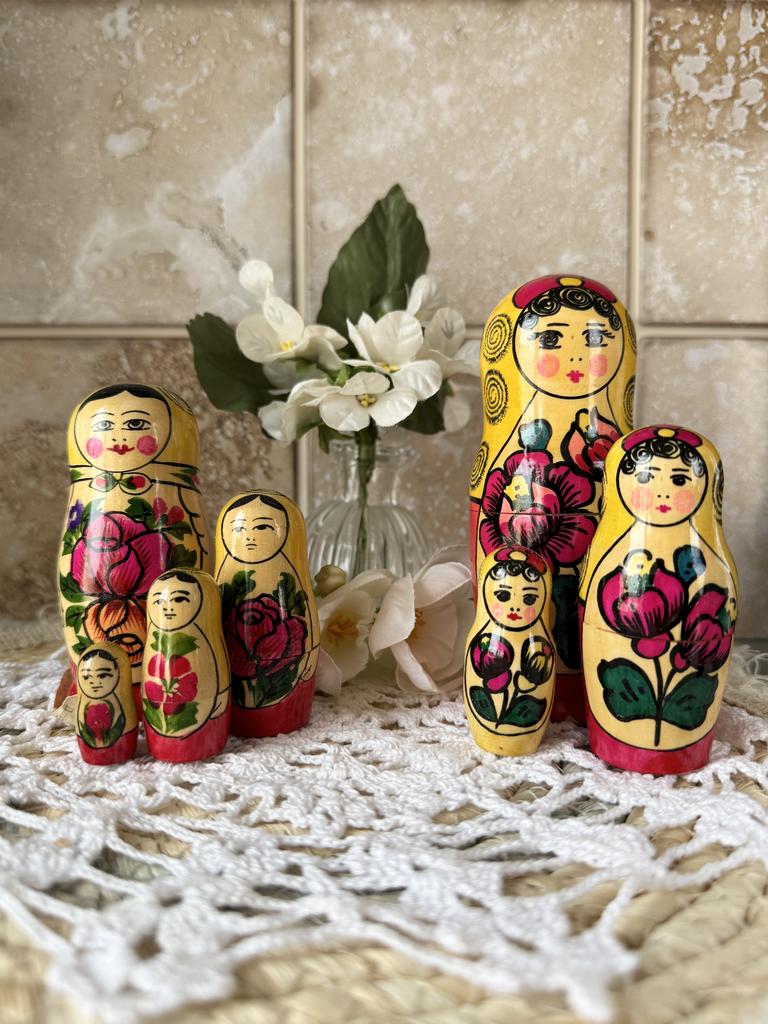 Советские матрешки с этикетками