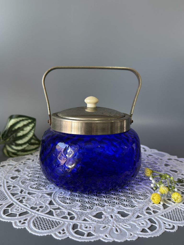 Советская сахарница из кобальтового стекла