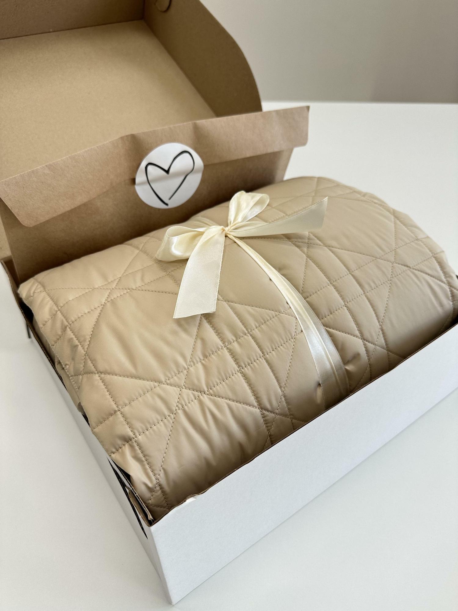 Cтеганные полотна по мотивам DIOR со скидкой