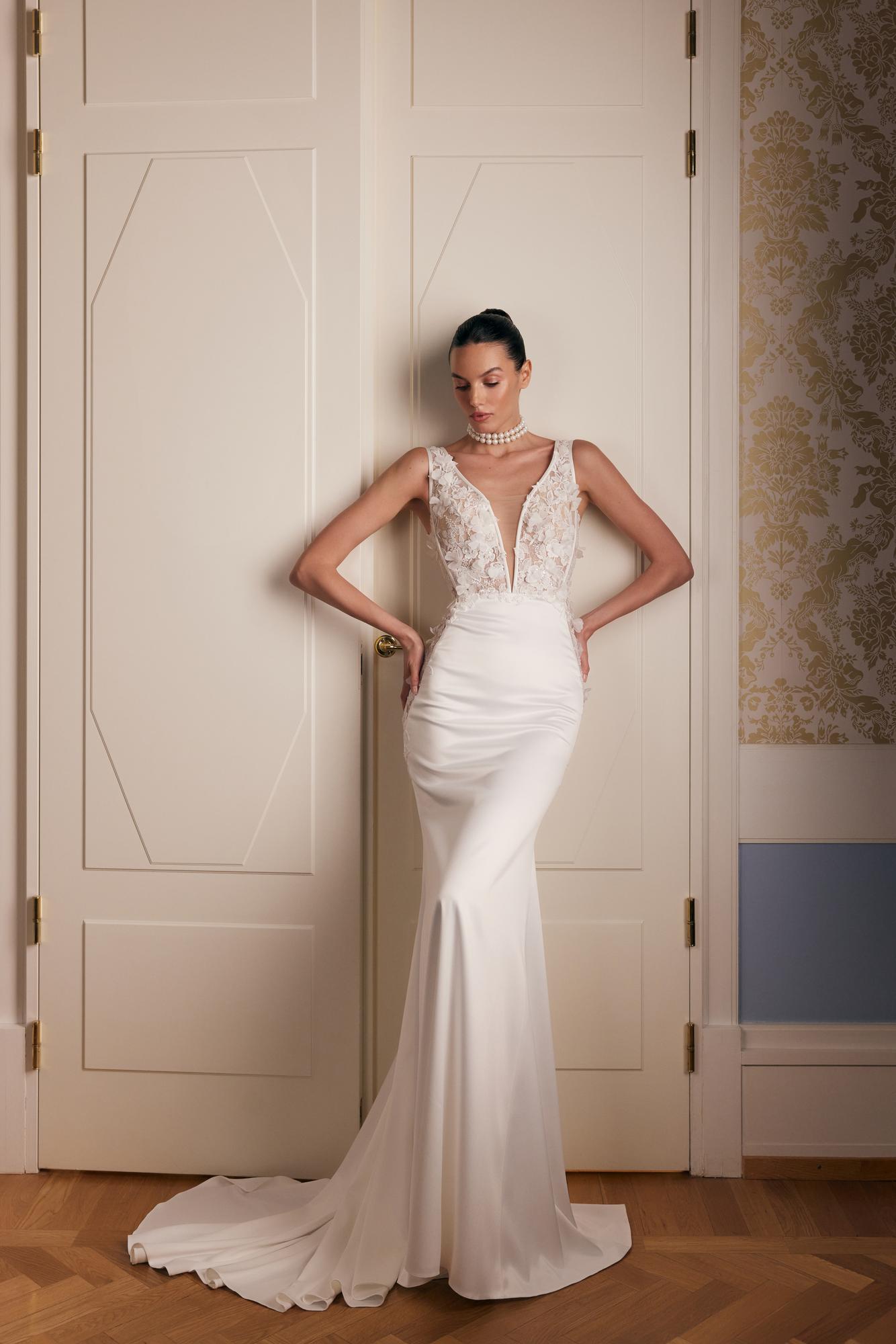 Свадебное платье EFINA