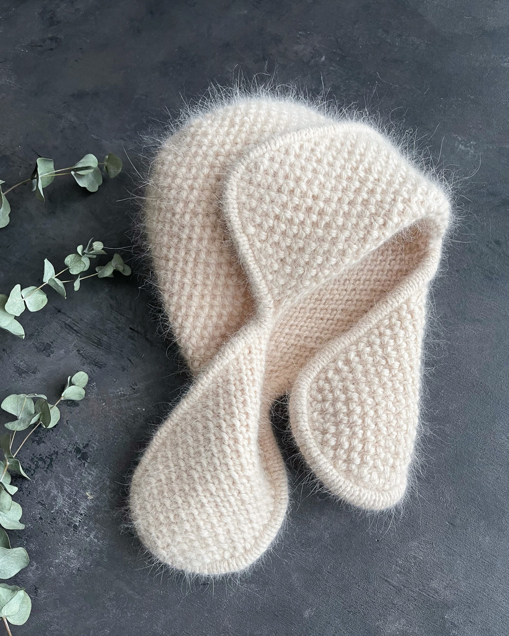 Pattern "Ushanochka hat"