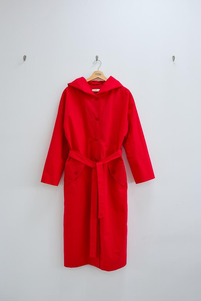 Плащ с капюшоном