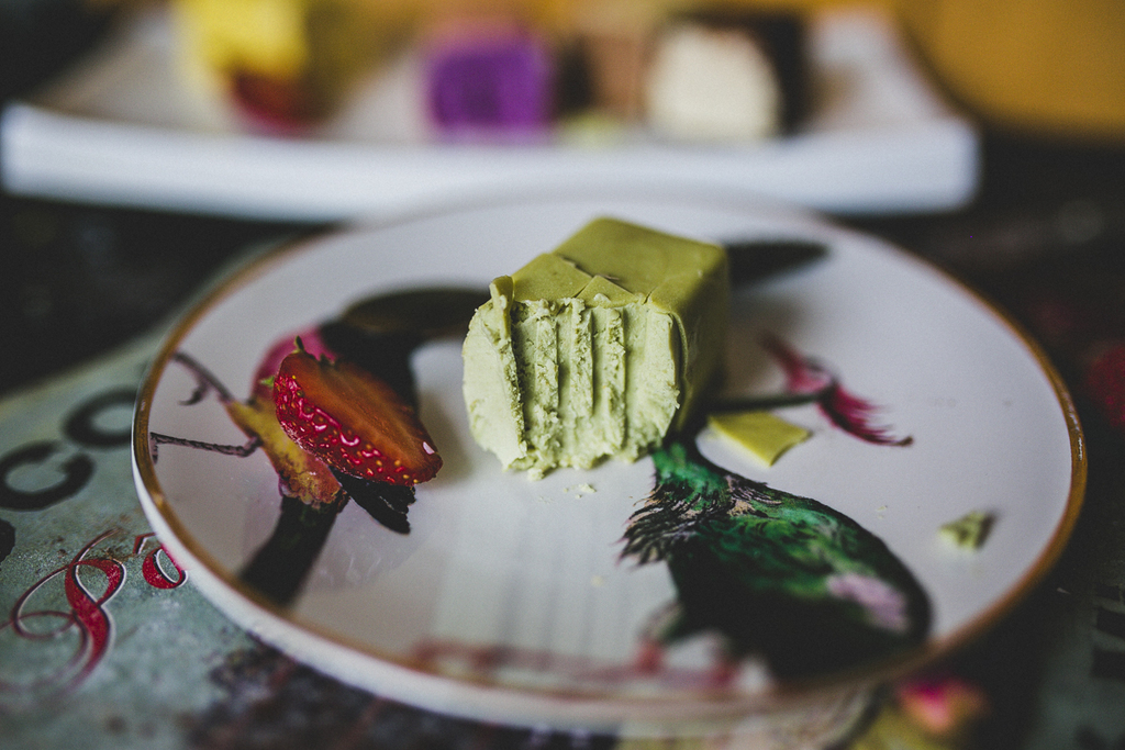 Сырок фисташковый в глазури