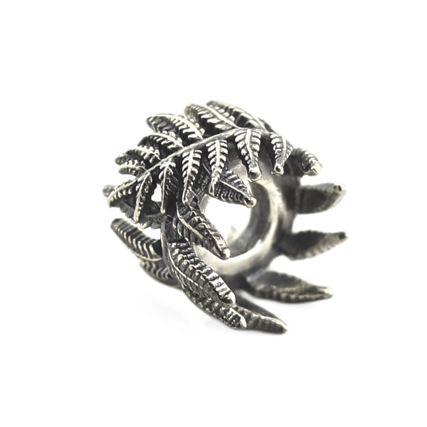 Fern bead.