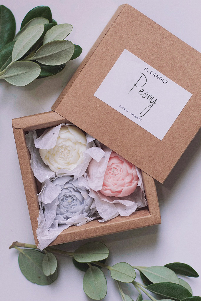 Peony flowers mini box