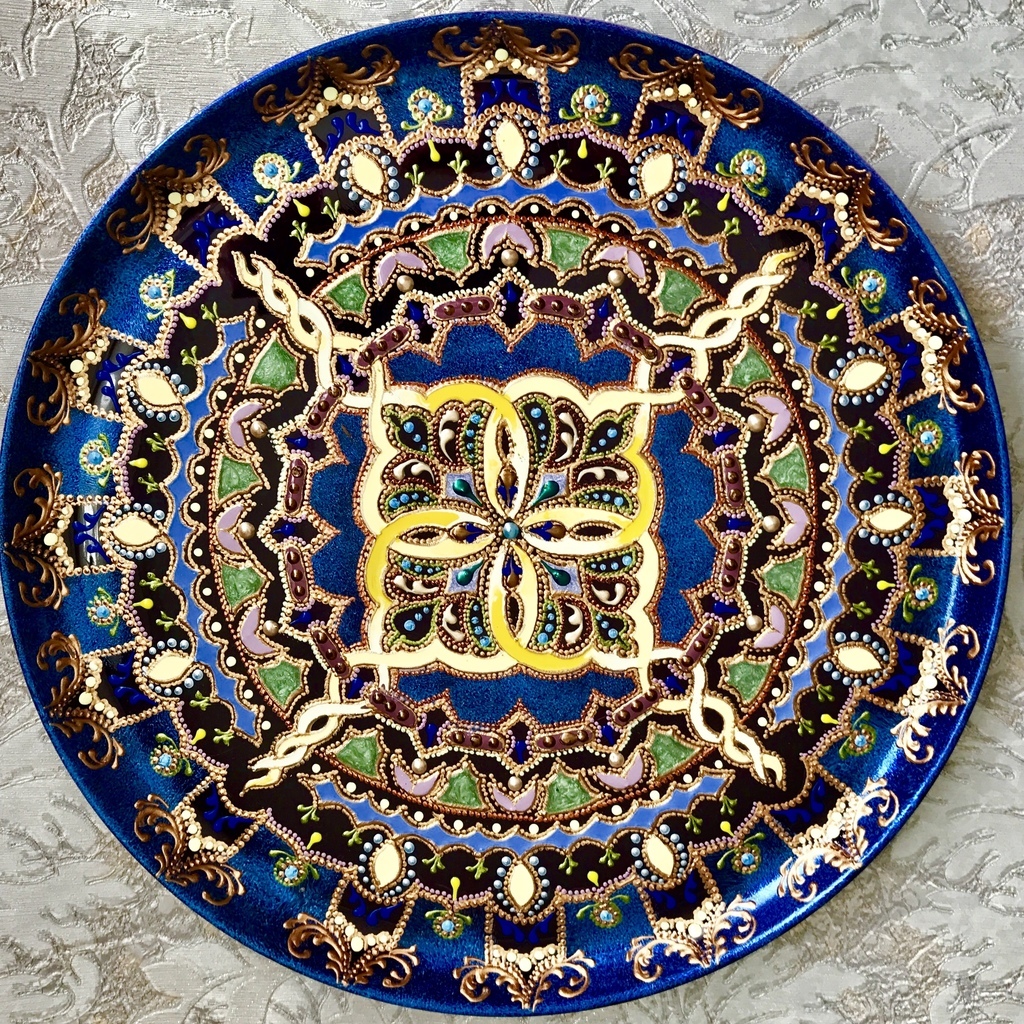 Тарелка декоративная Mellifluous