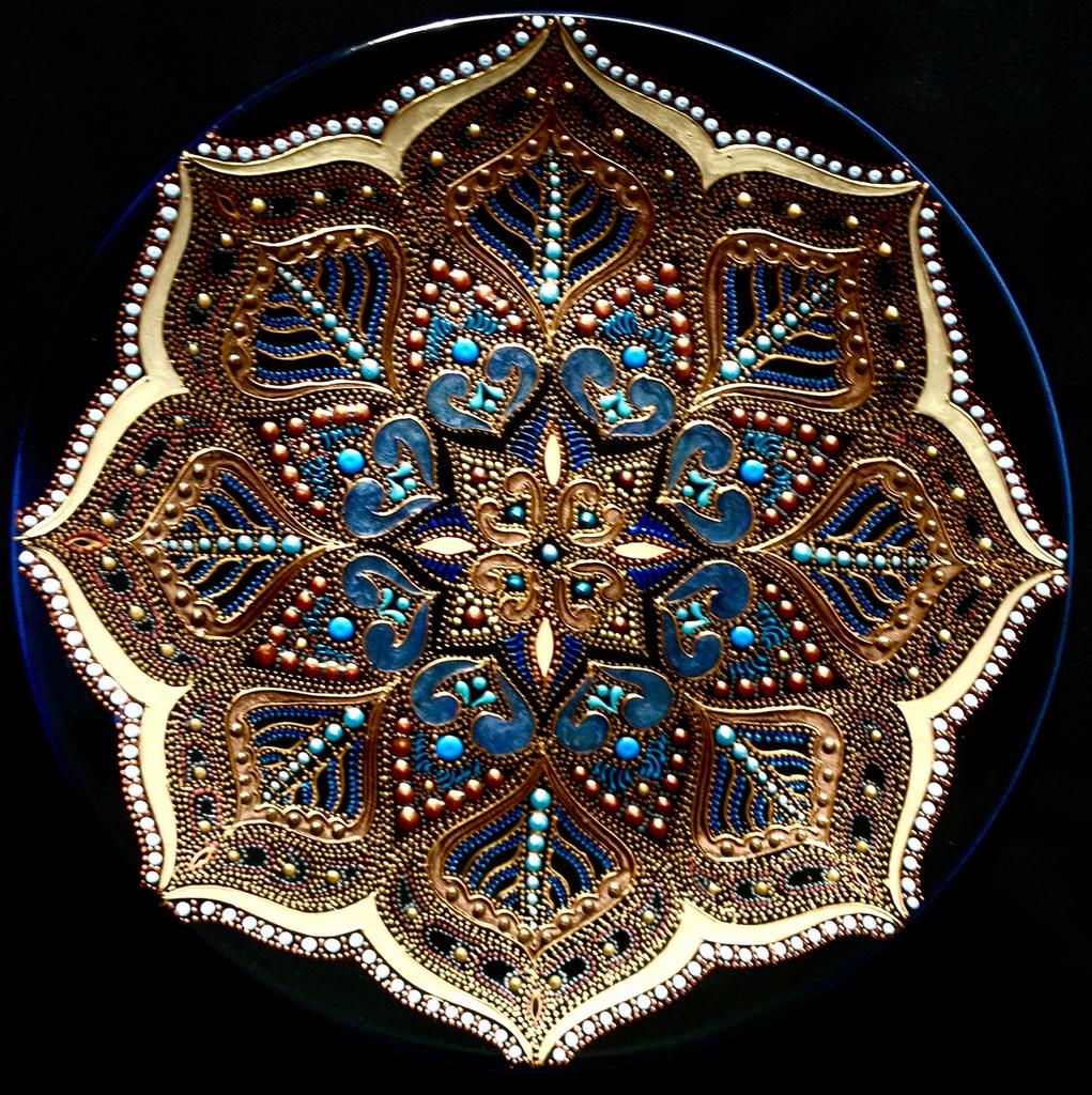 Тарелка декоративная Liberty