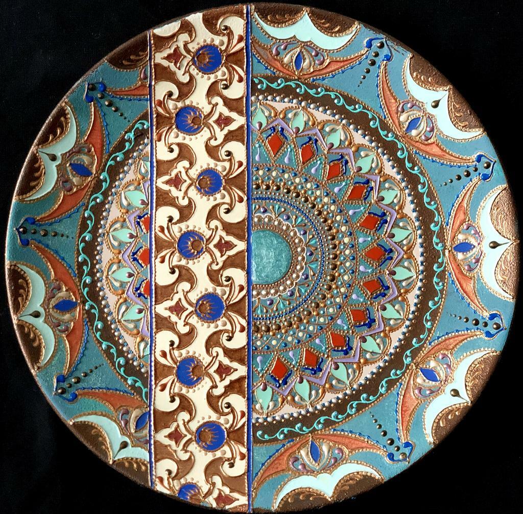 Тарелка декоративная Chrysanthemum Belt