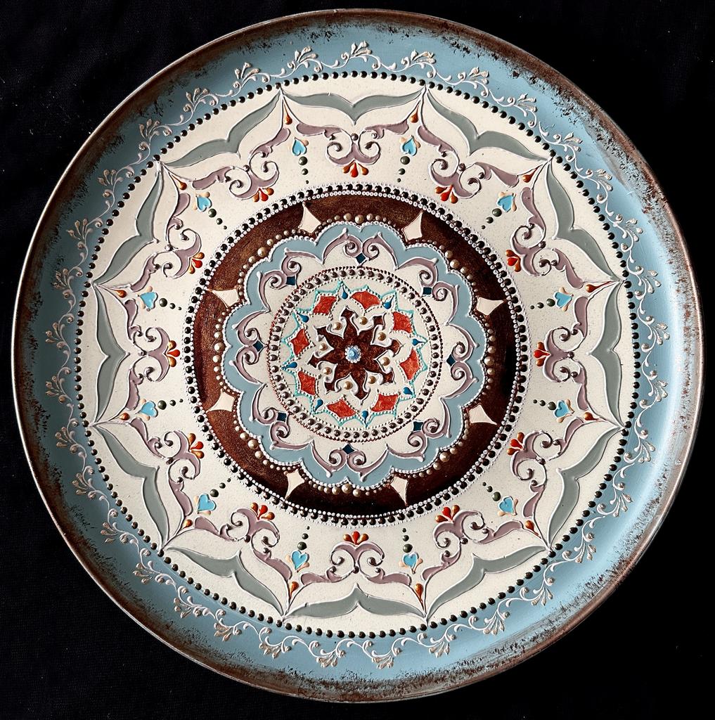 Тарелка декоративная "Bolieuro"