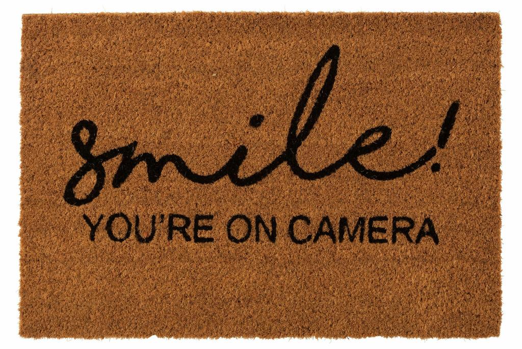 Коврик придверный "Улыбайтесь! Вас снимает камера."