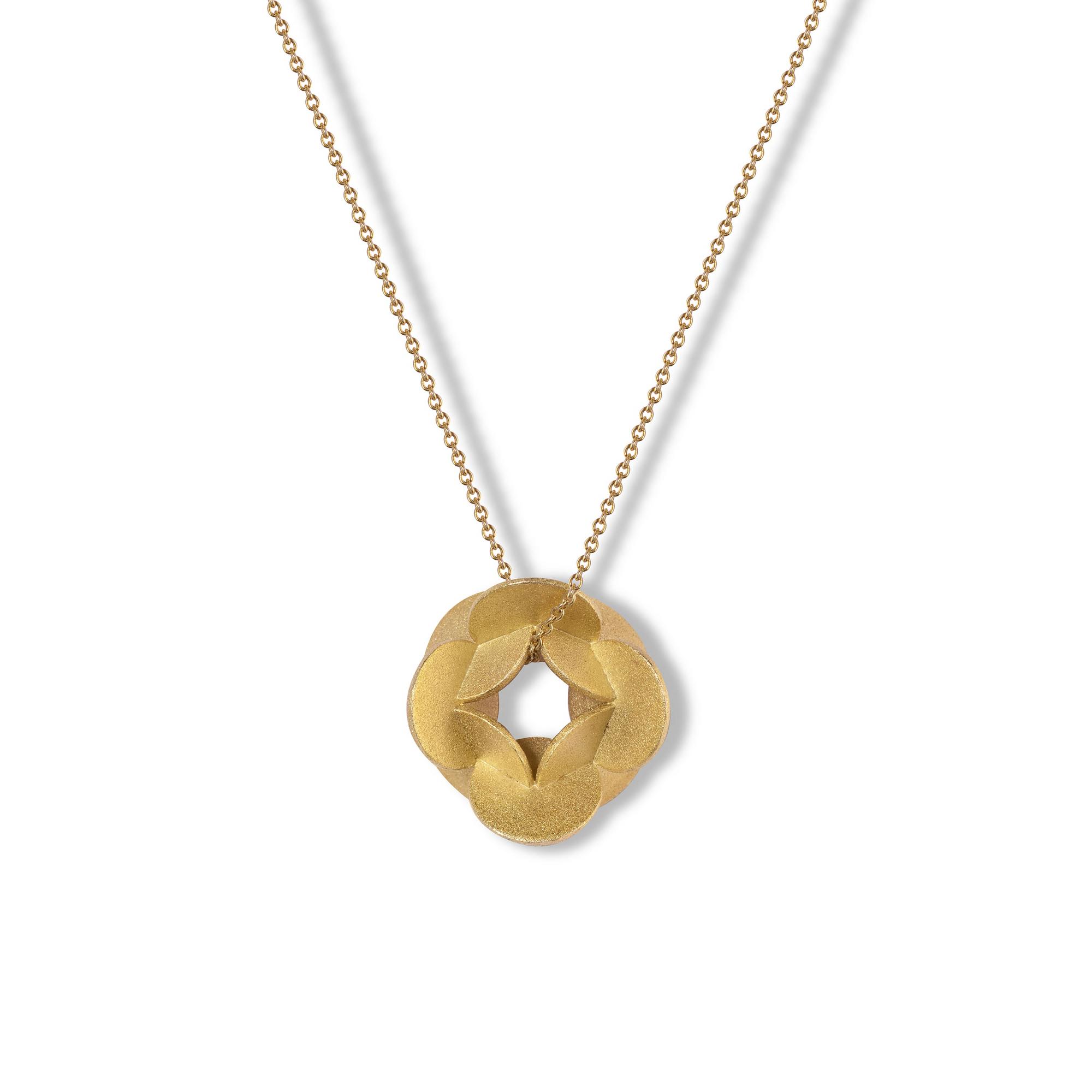 ANA MARIA RAMIREZ Кулон Flowers3D в позолоте