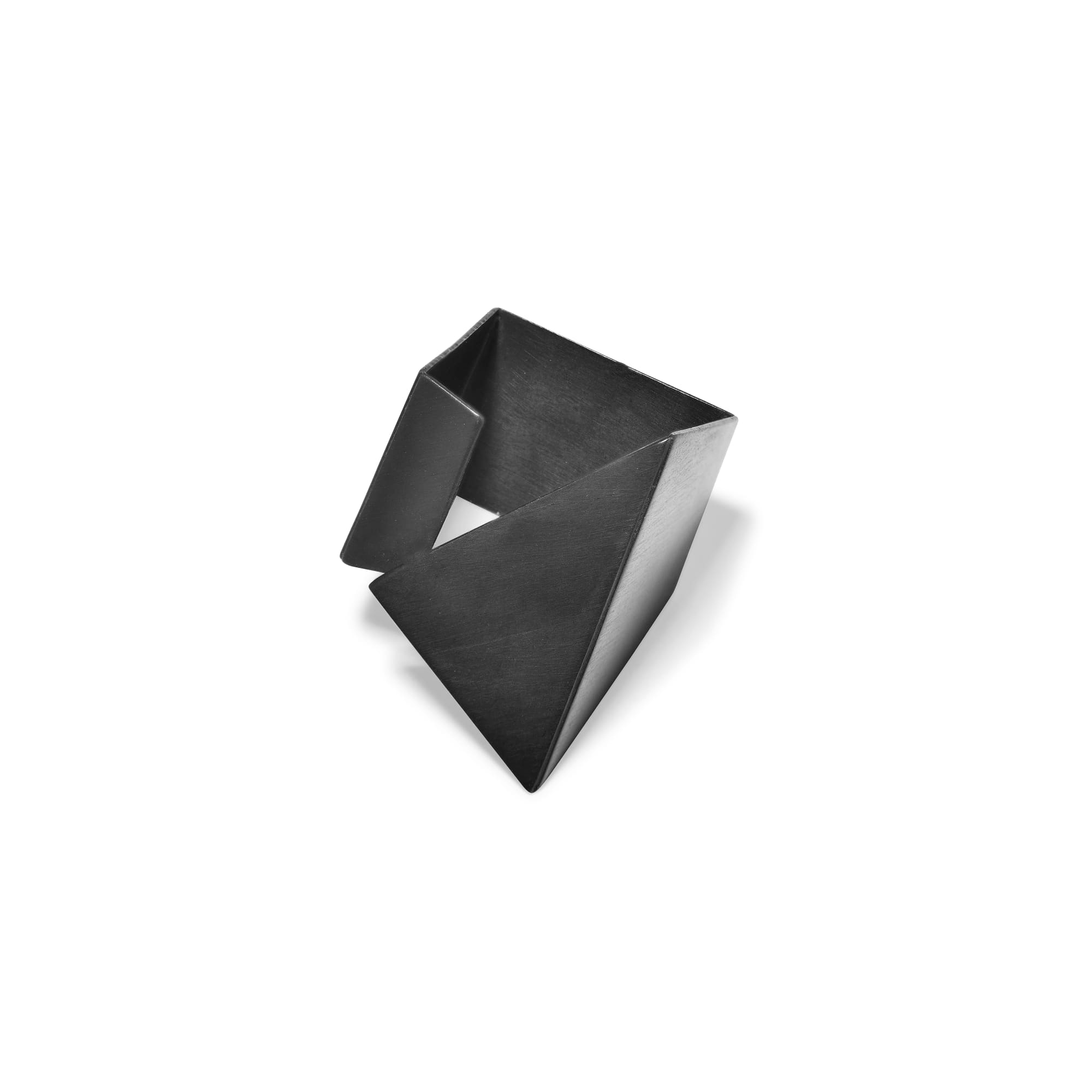 Burcu Büyükünal Кольцо Origami