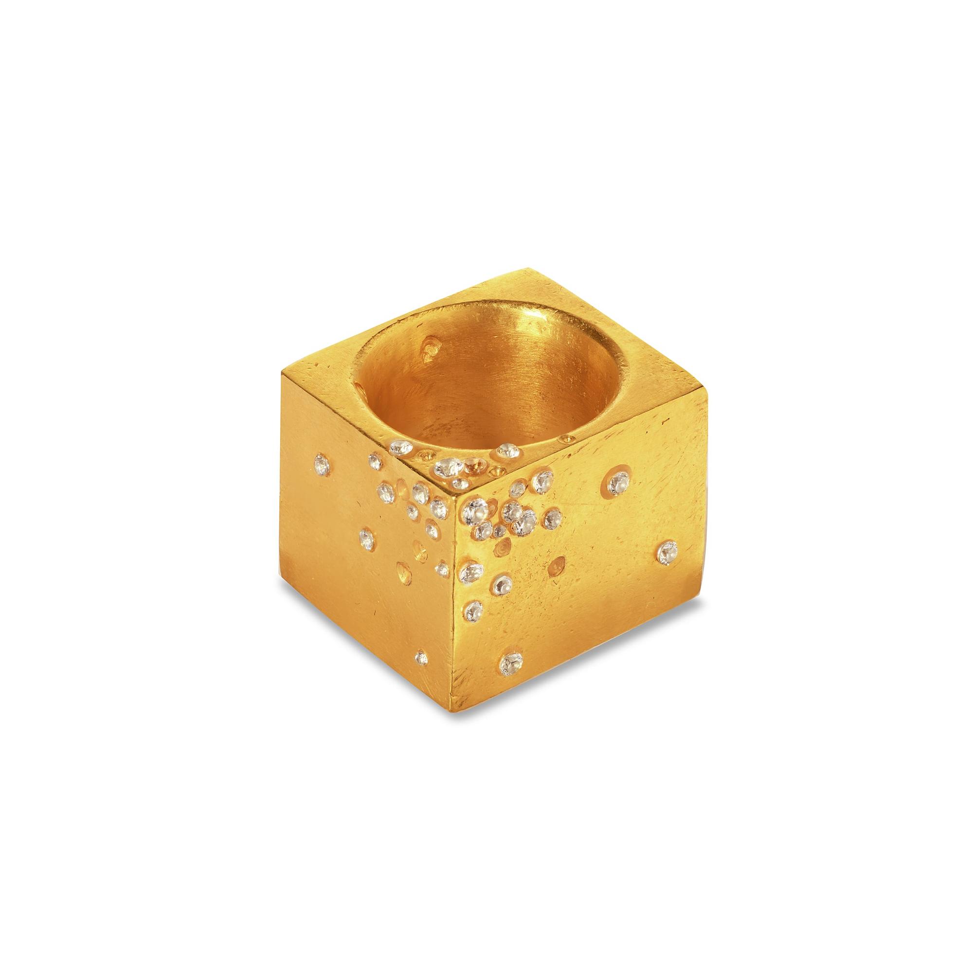 Verėvkina Treasures Кольцо Куб в позолоте с фианитами