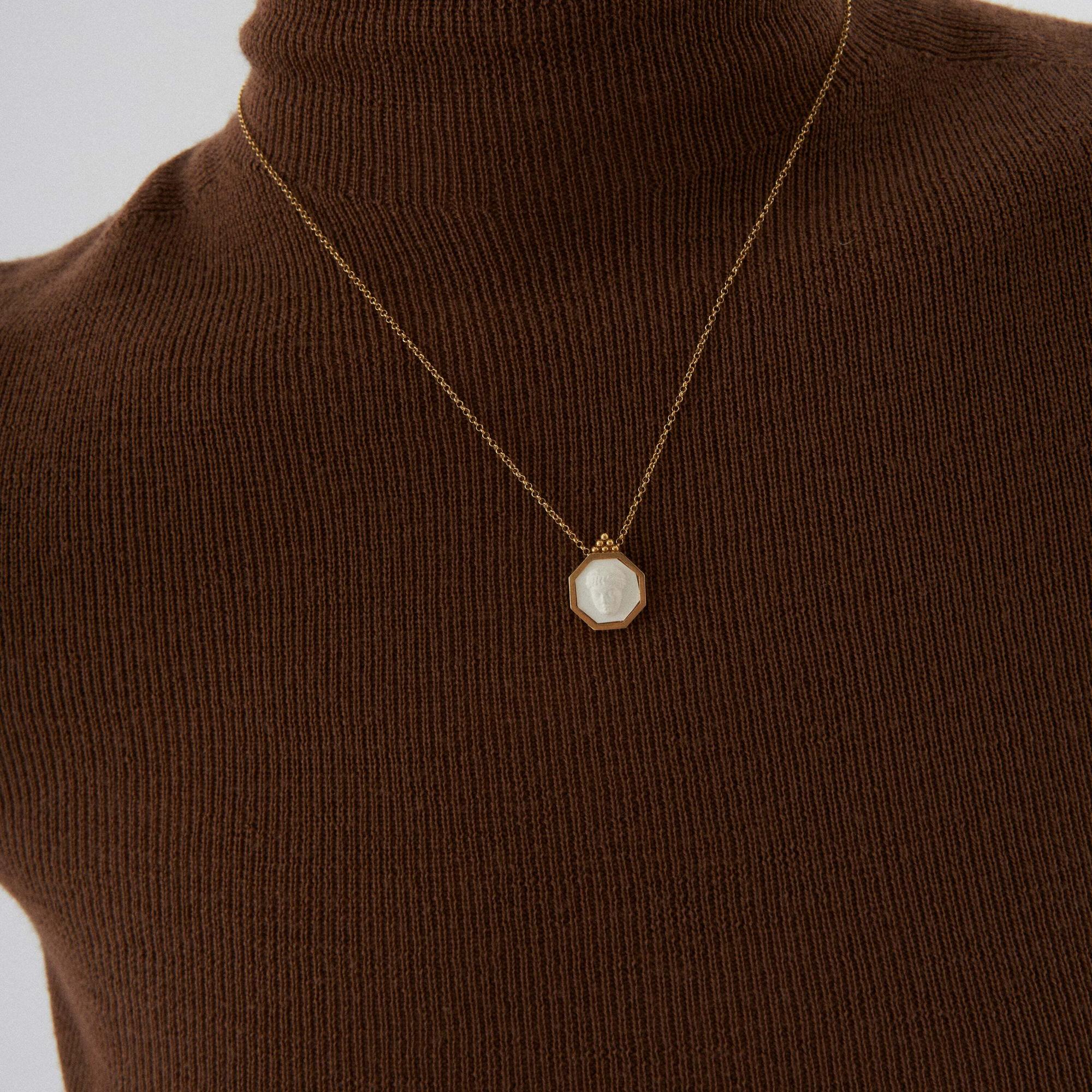 Kiss The Frog Studio Кулон на цепочке Античность I