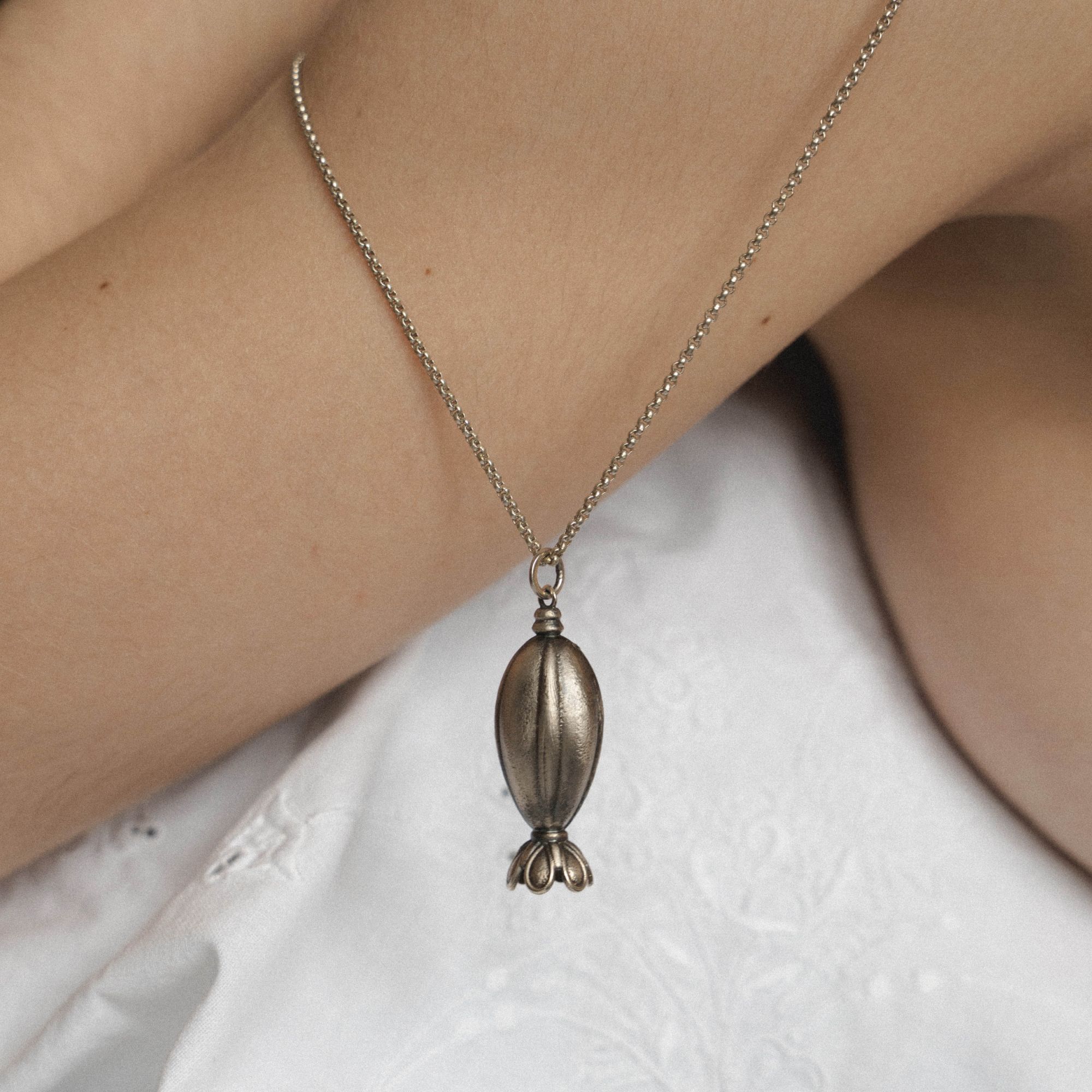 Arha Jewelry Подвеская Цветок граната