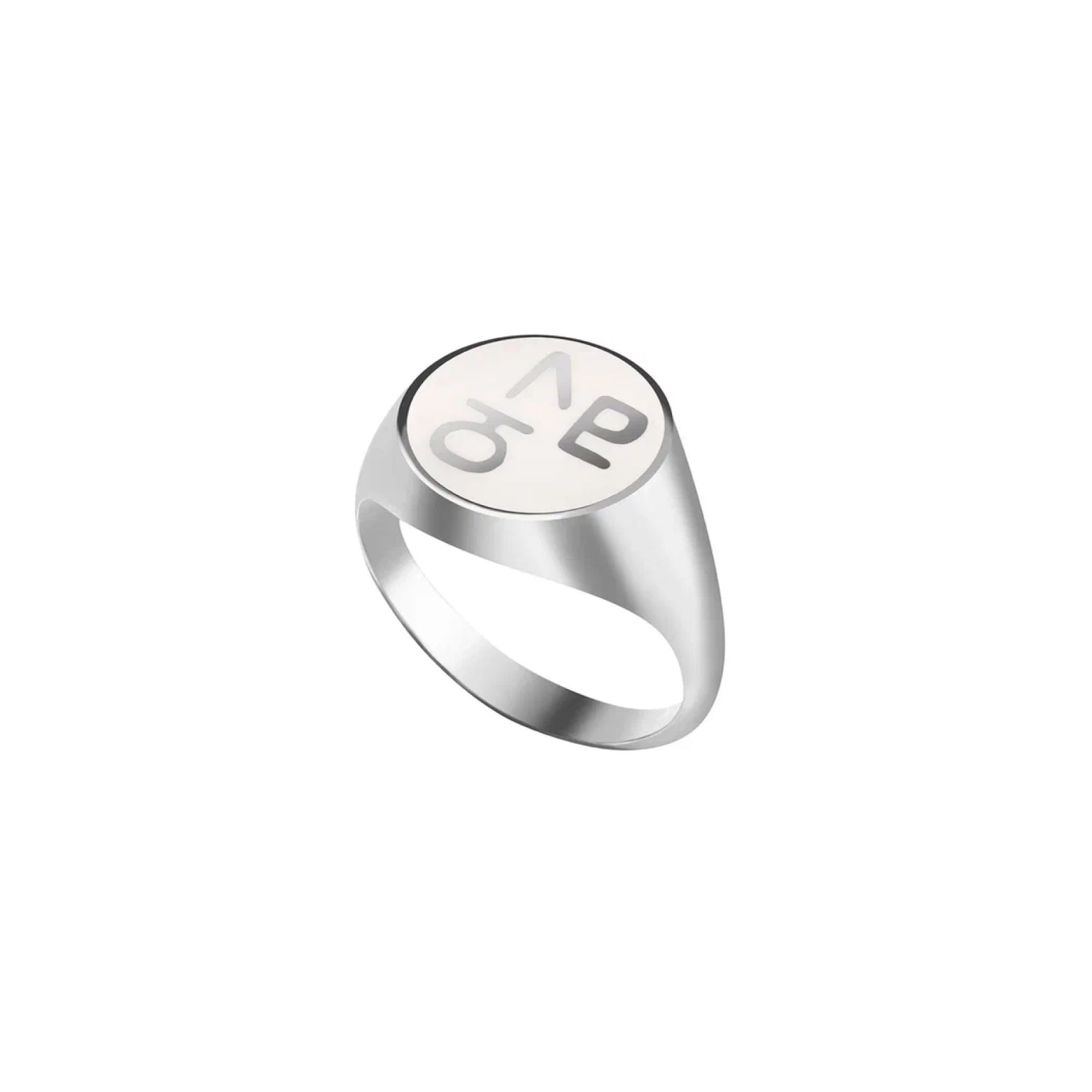 Arha Jewelry Кольцо-печатка Бесконечное люблю с белой эмалью