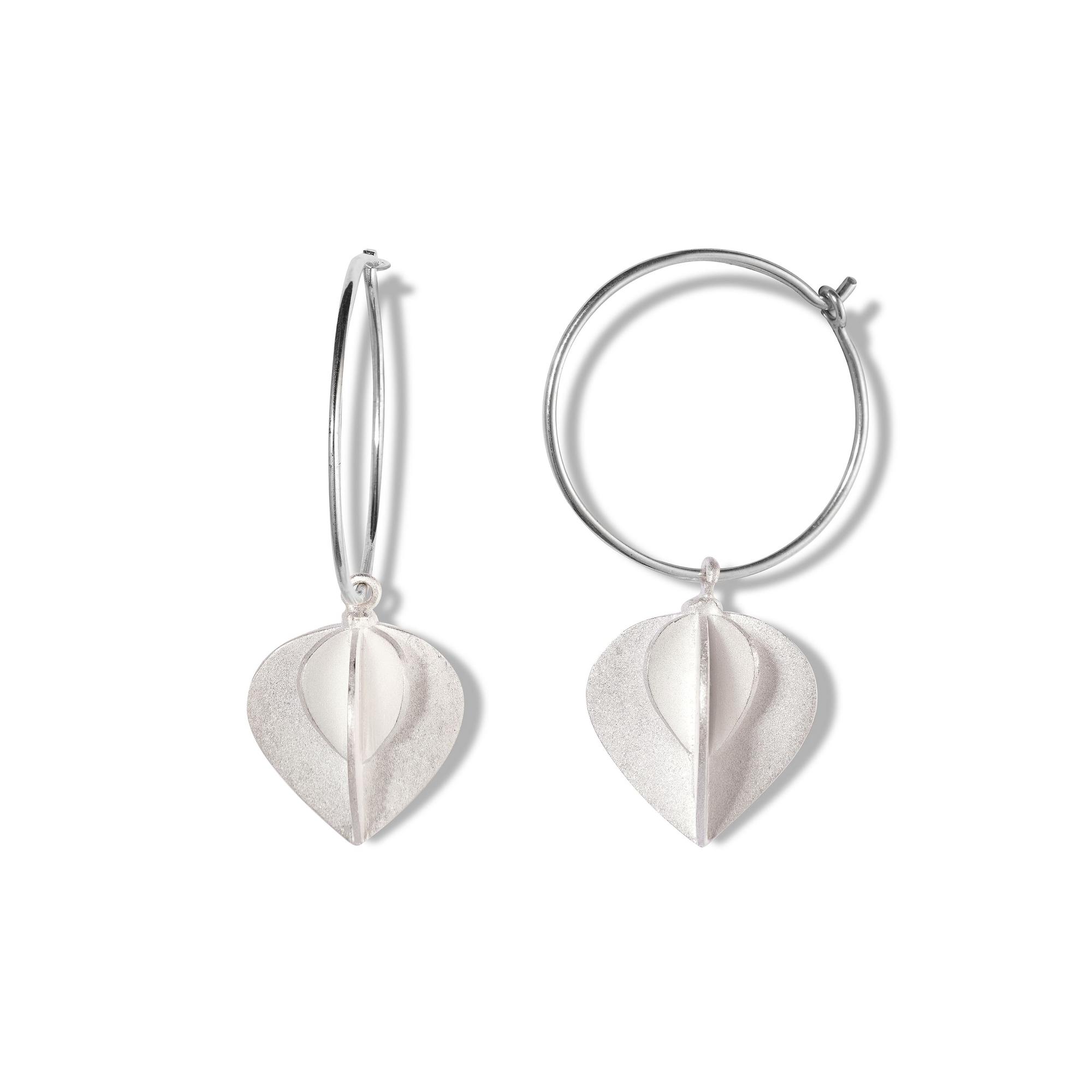 ANA MARIA RAMIREZ Серьги Long Seeds в матовом серебре