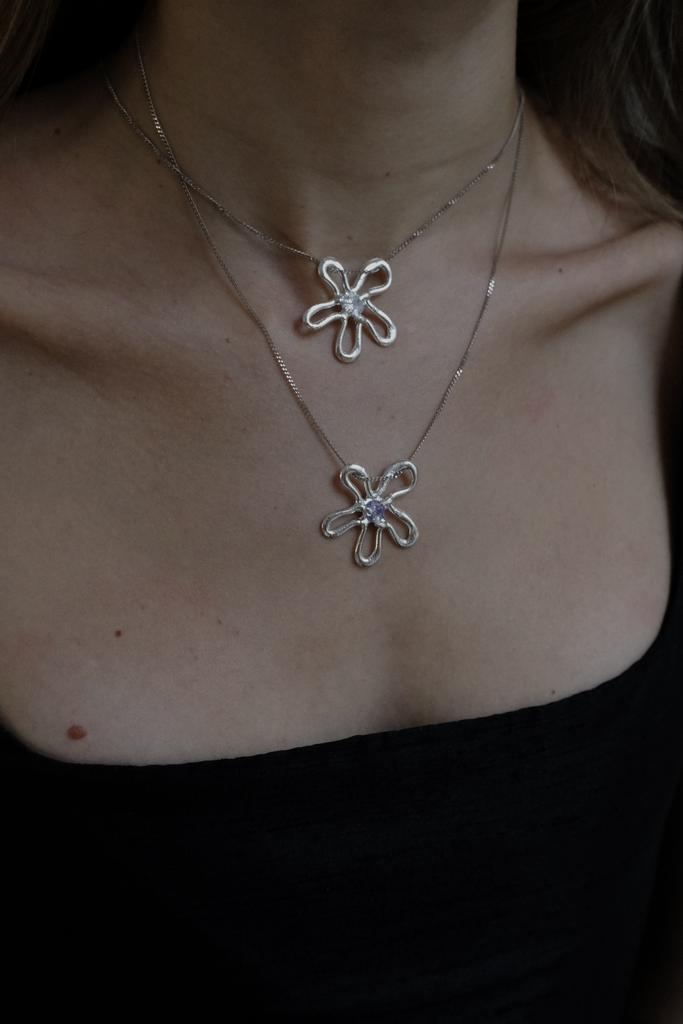 Подвеска «Цветик» с сиреневым фианитом