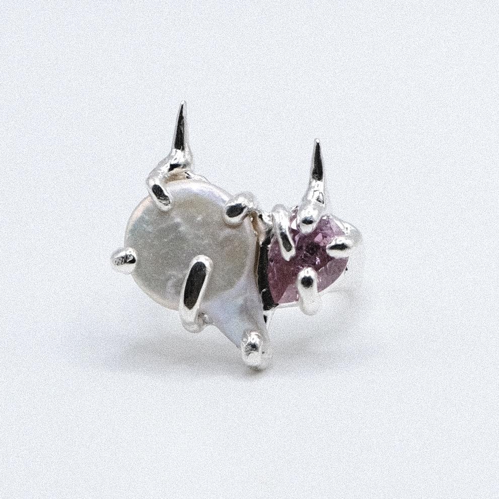 Кольцо с жемчугом и розовым фианитом “You/me”