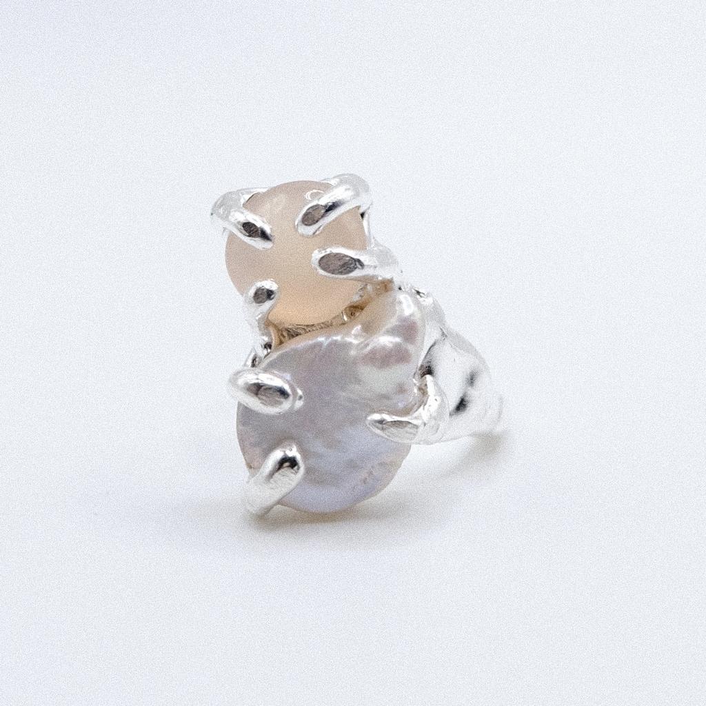 Кольцо с кварцем и жемчугом