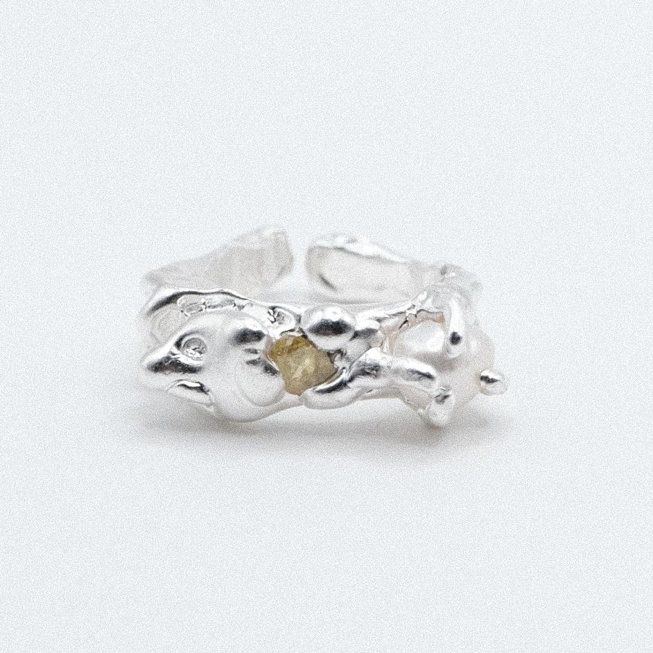 Кольцо с жемчугом и фианитами (skol*zko)