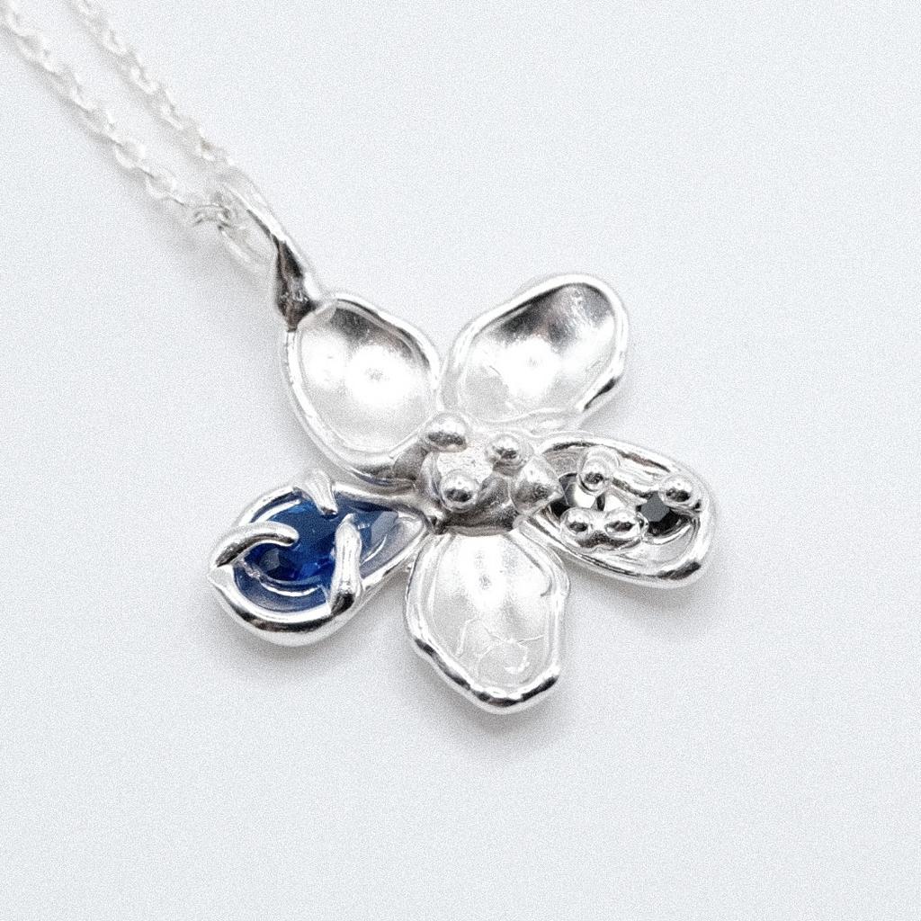 Подвеска «Цветик» с фианитами