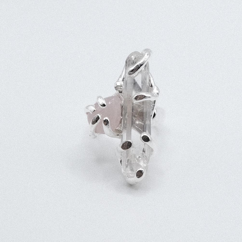 Кольцо с кварцем