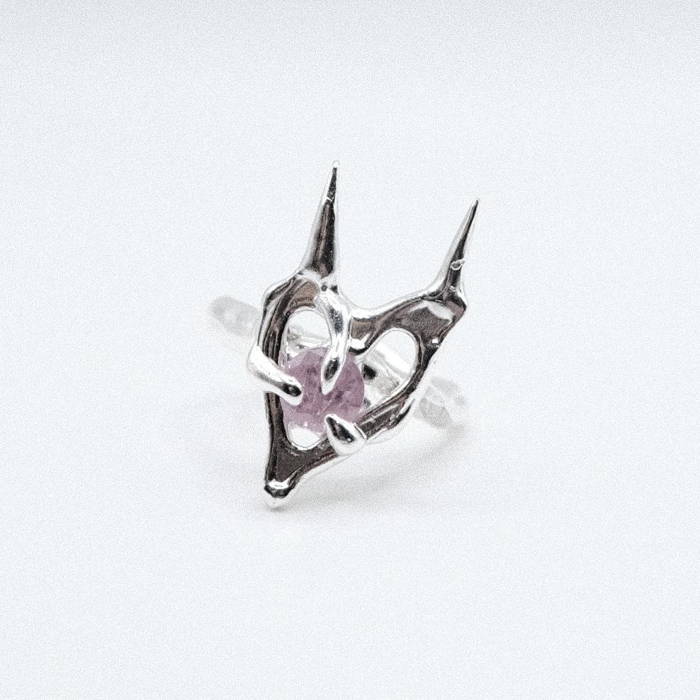 Кольцо-рожки с розовым фианитом «My broken heart»