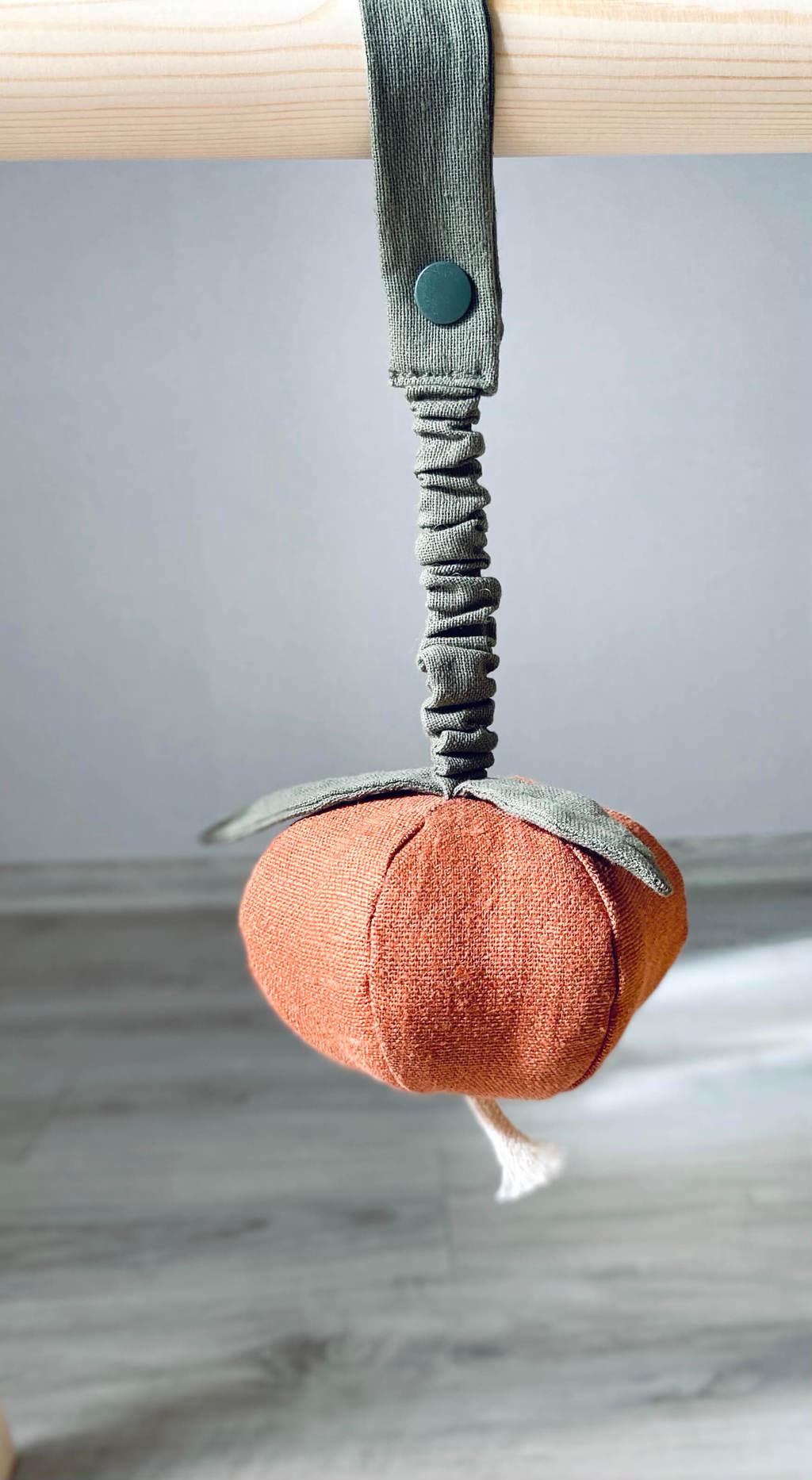 "Апельсин" игрушка-подвес льняная