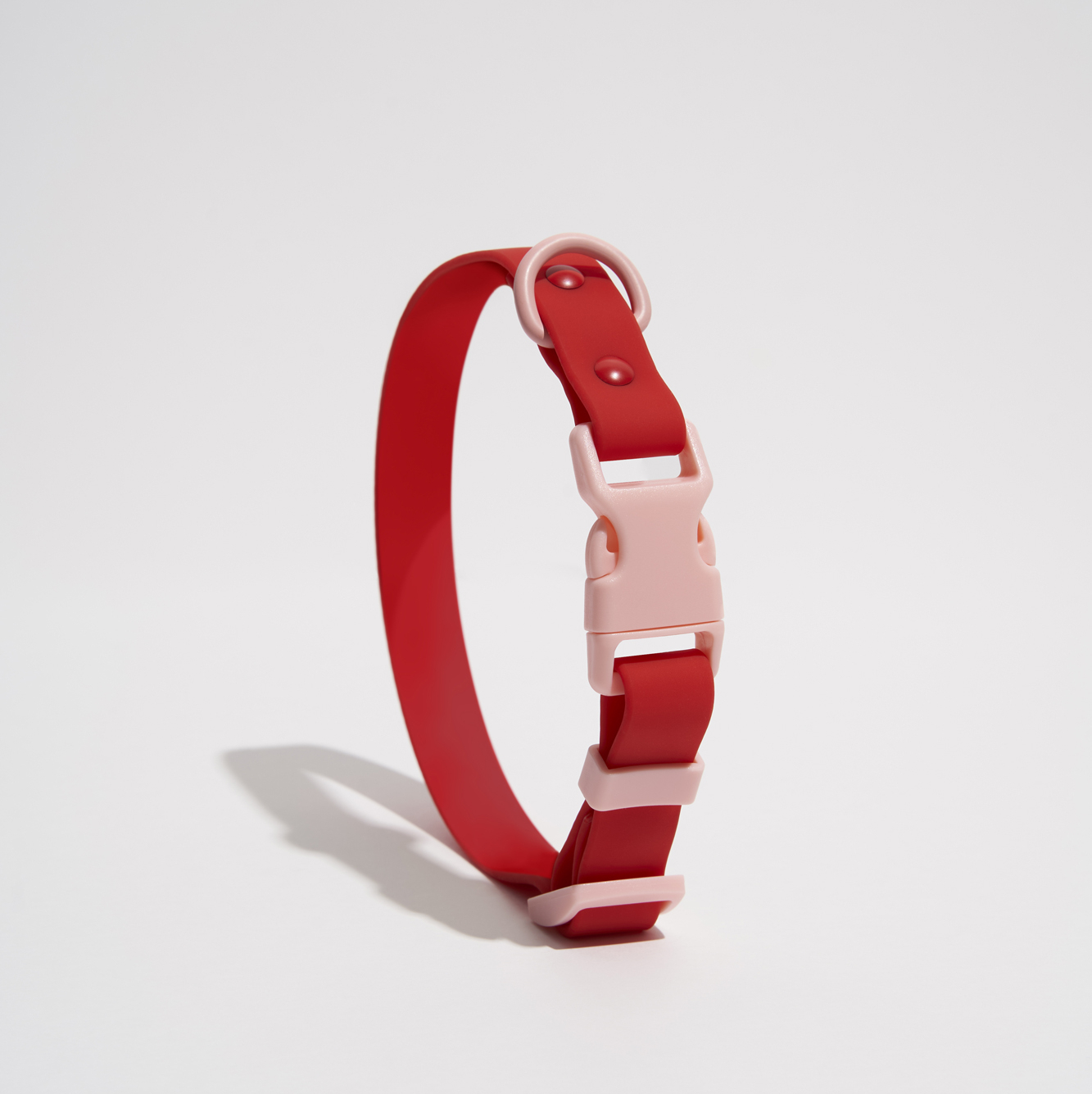 Красный ошейник для собак из биотана