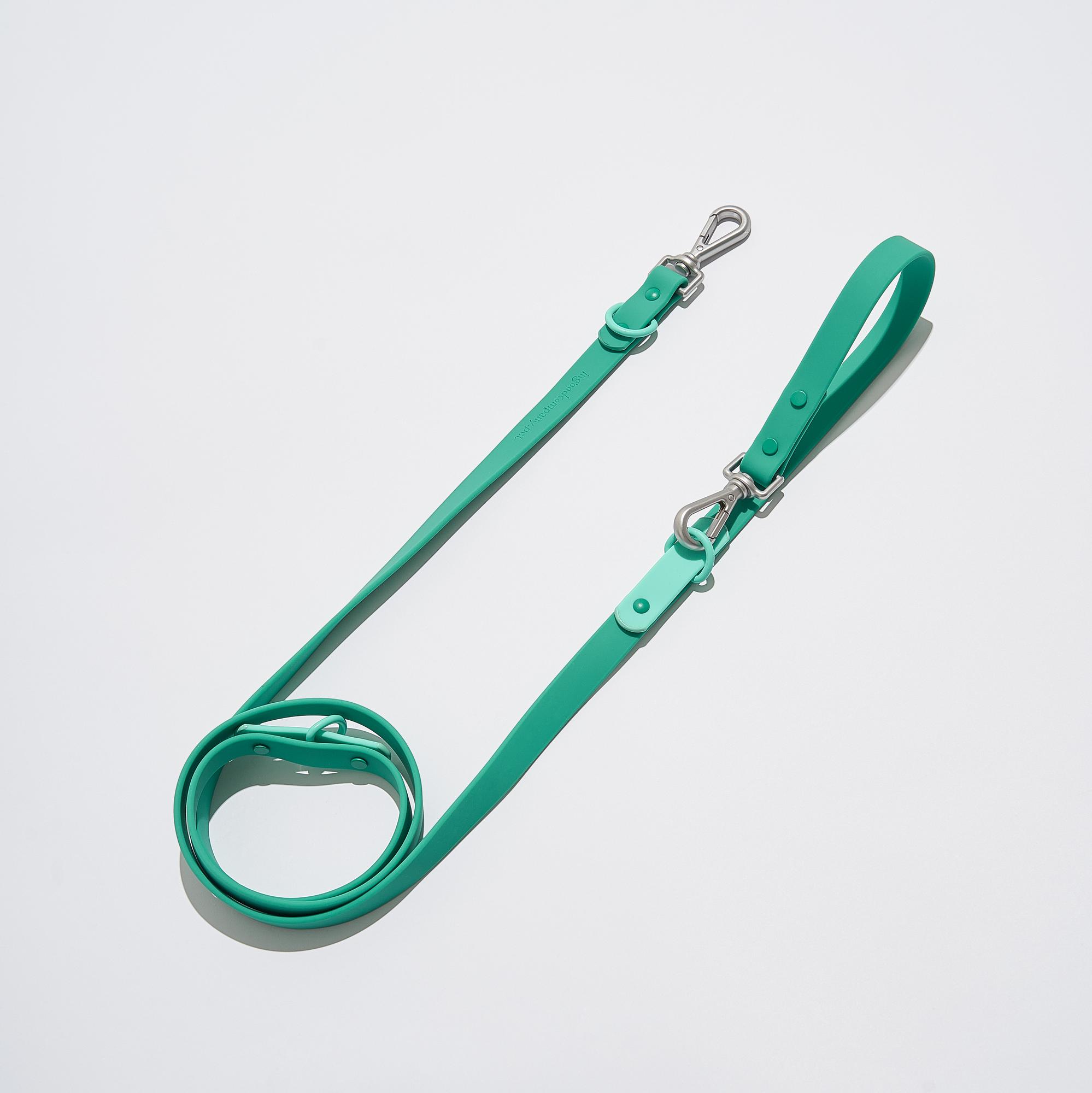 Зелёный поводок-перестёжка из биотана для собак