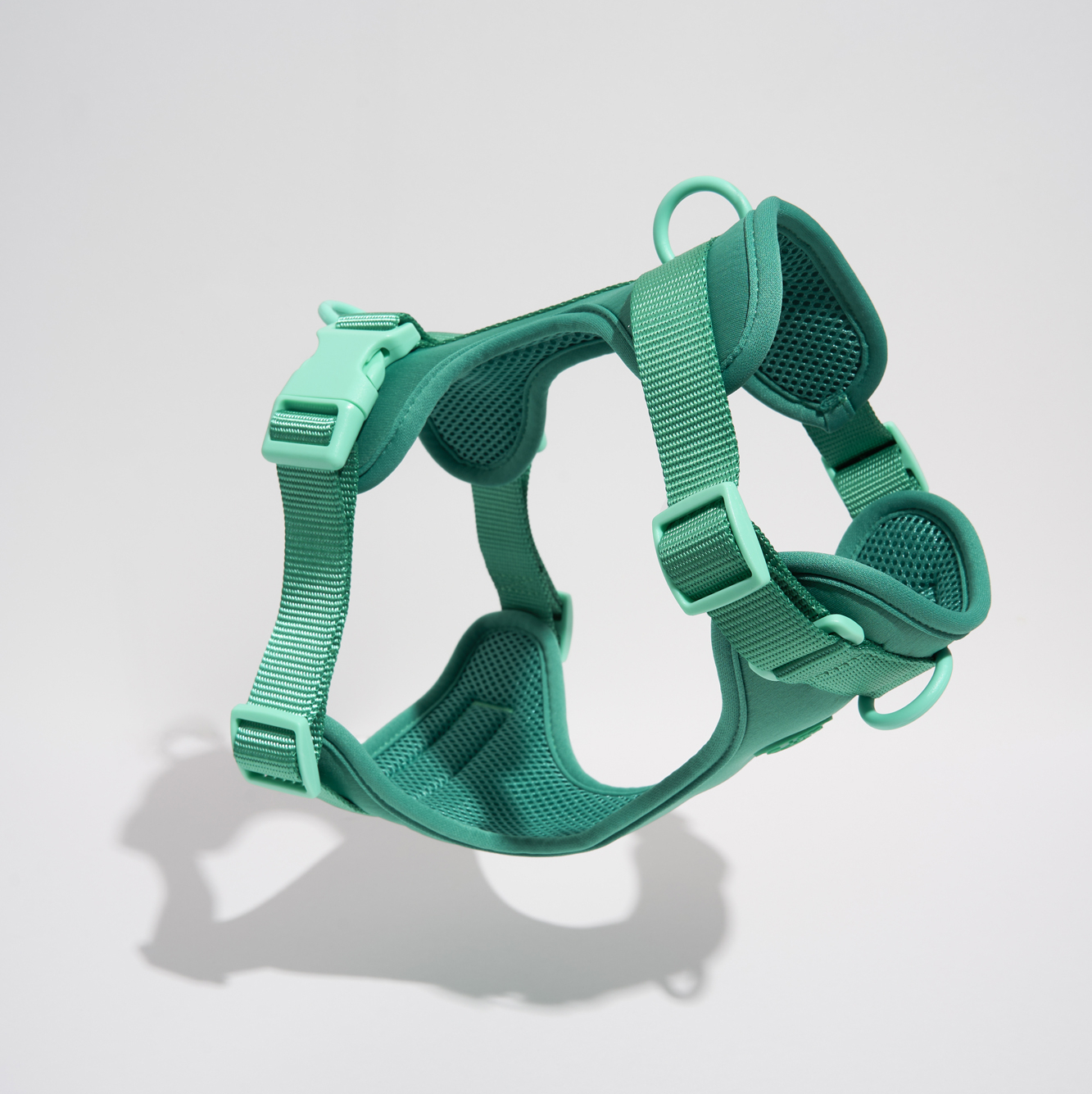 Зелёная дышащая шлейка для собак