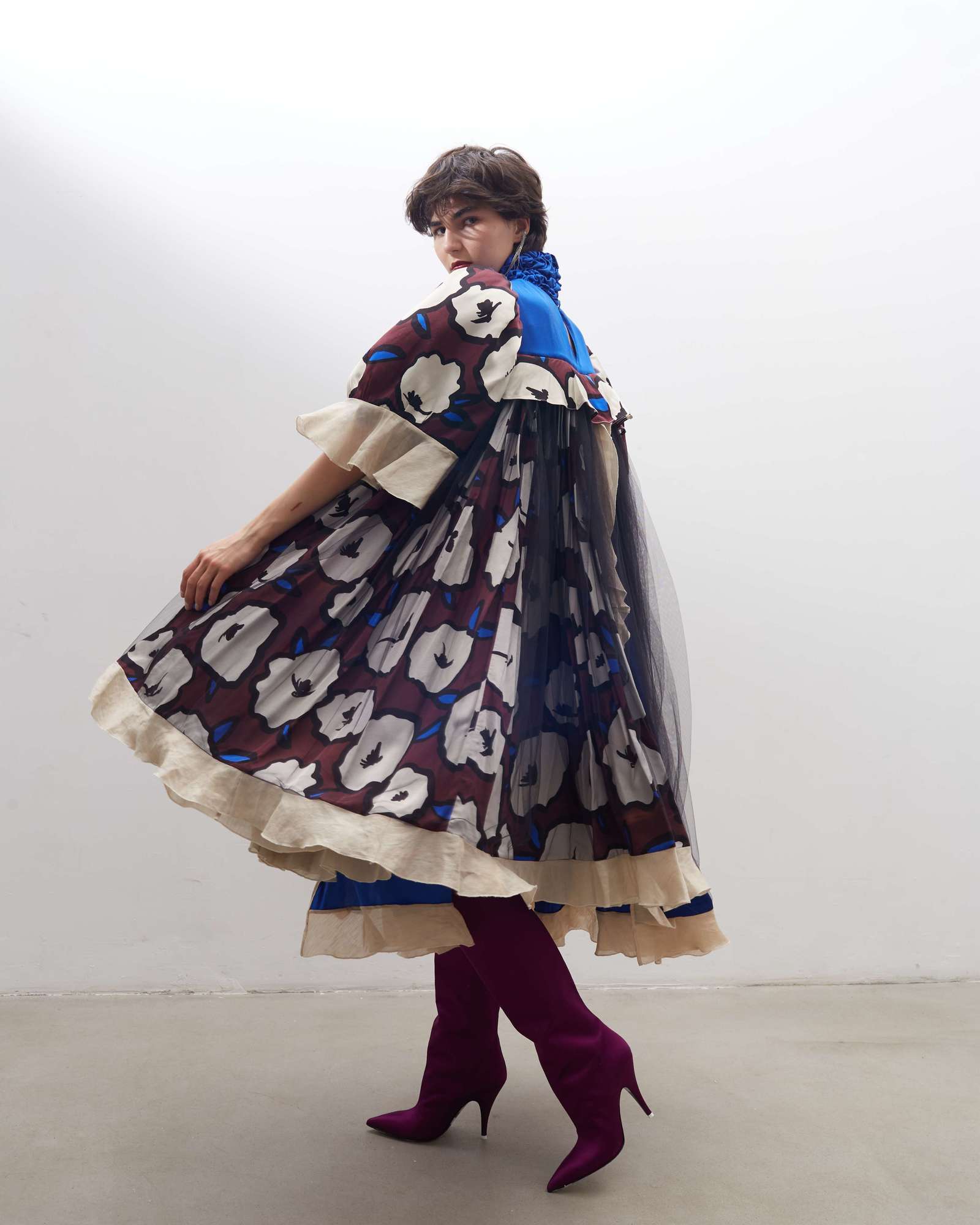 Васильковое платье