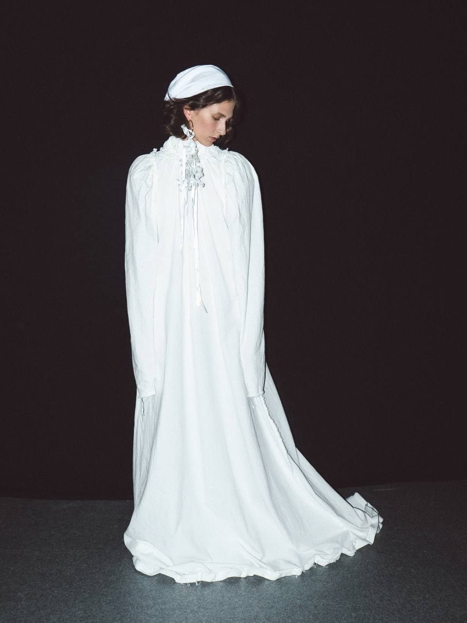 Платье «Лебедушка» со шлейфом