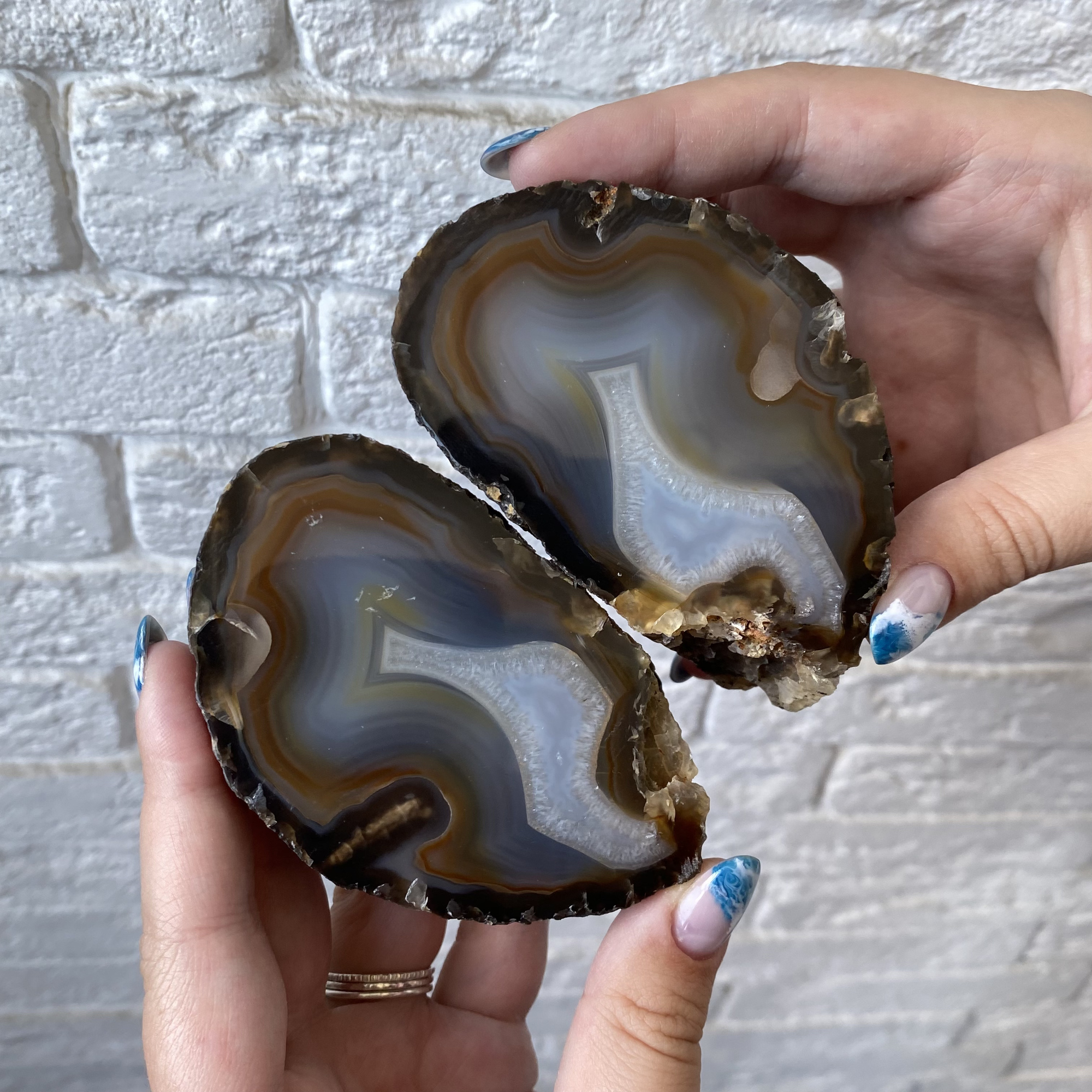 Агат (половинки)