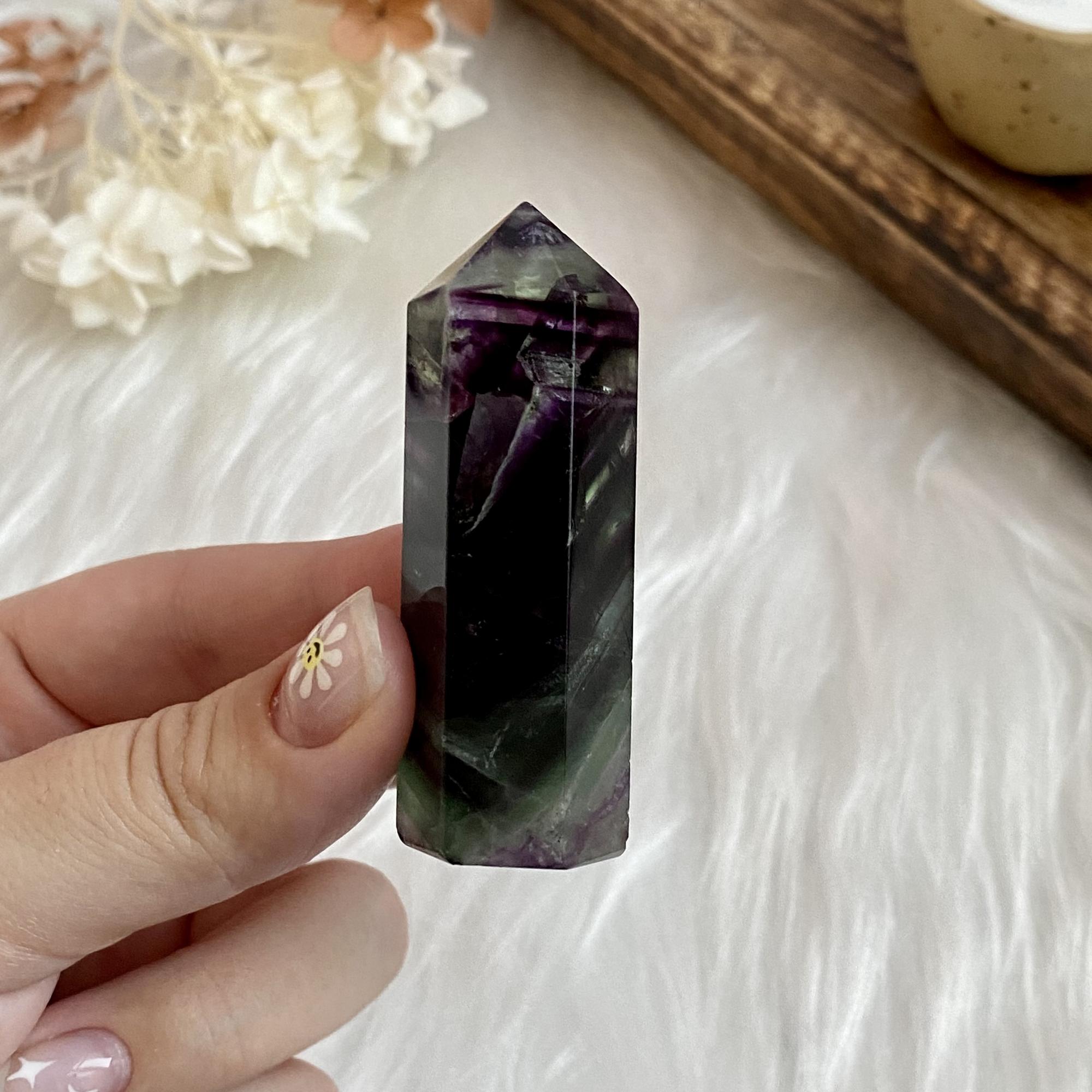 Кристалл из полихромного флюорита