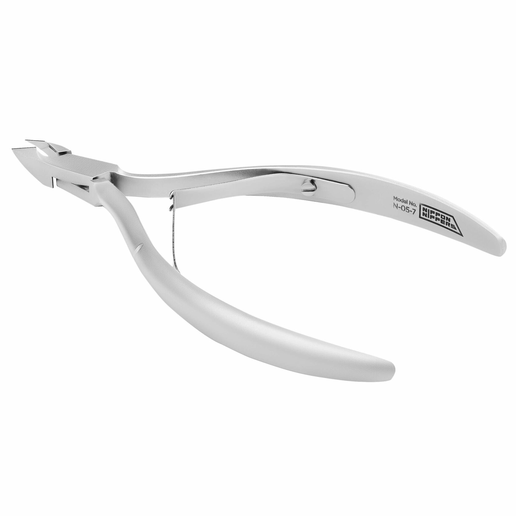 Купите кусачки Nippon Nippers N-05-7 для кутикулы.