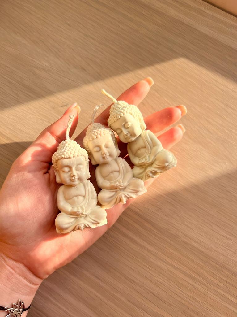 Восковая свеча Small Buddha