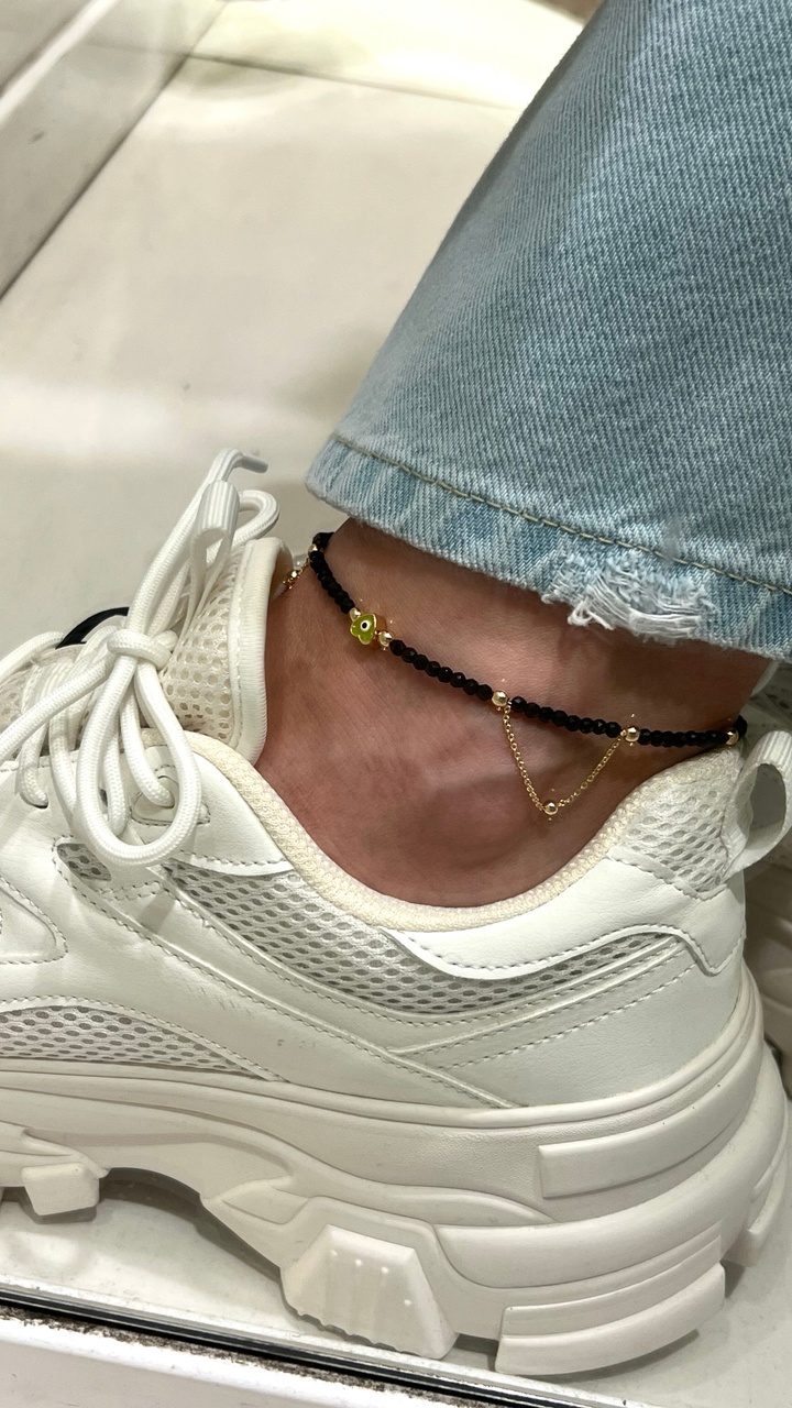 Анклет со шпинелью