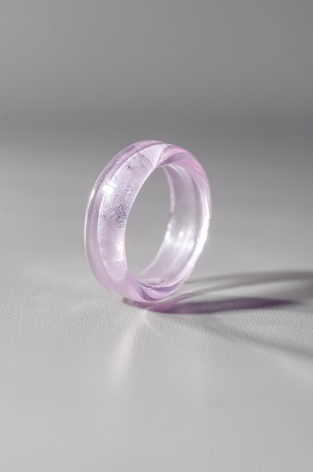 Тонкое кольцо /цвет розовый кварц
