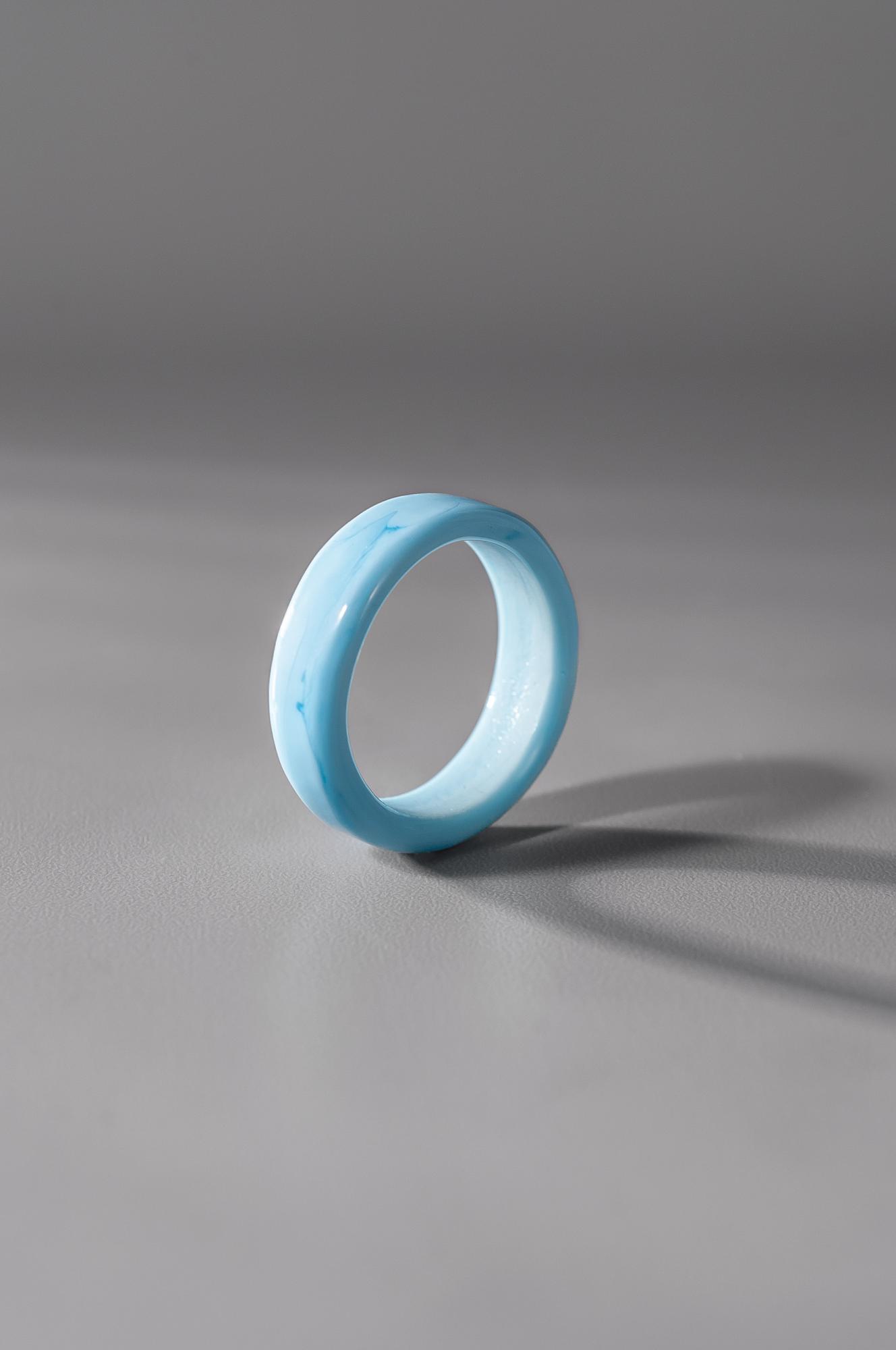Тонкое кольцо /цвет небесно-голубой