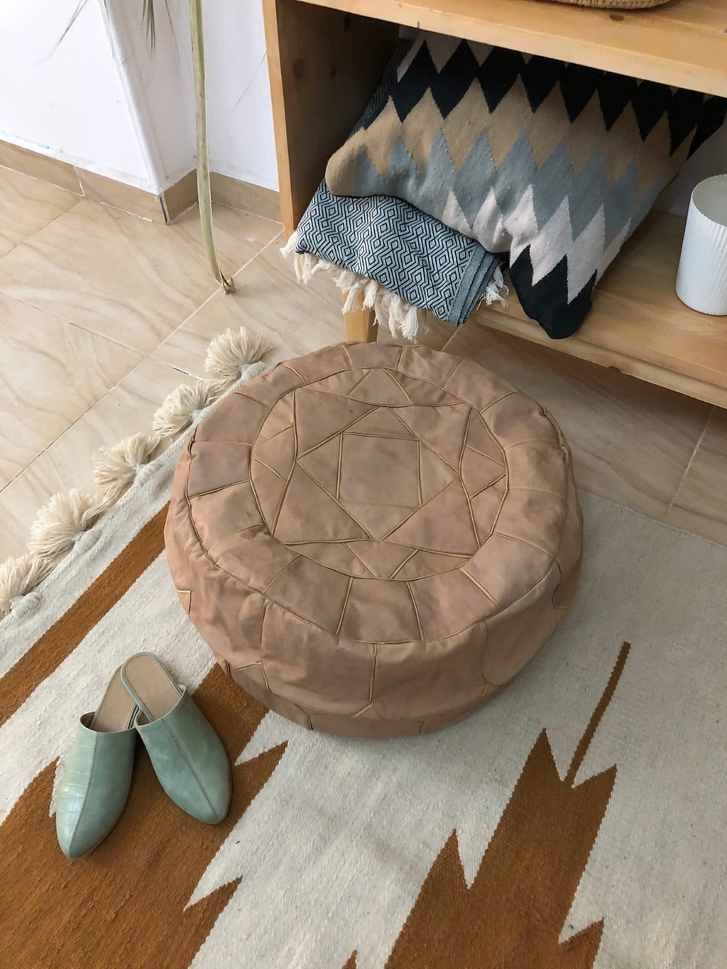 Пуф кожа козы