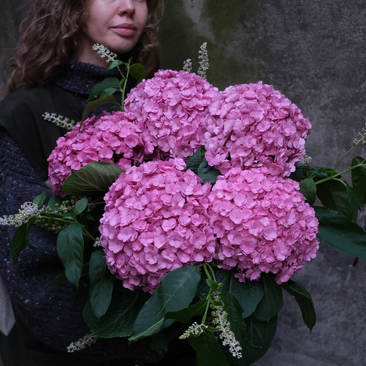Букет розовых гортензий вид 3
