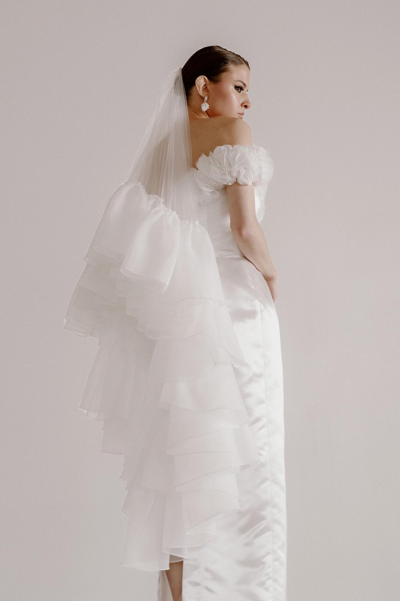 Фата сердце молочная