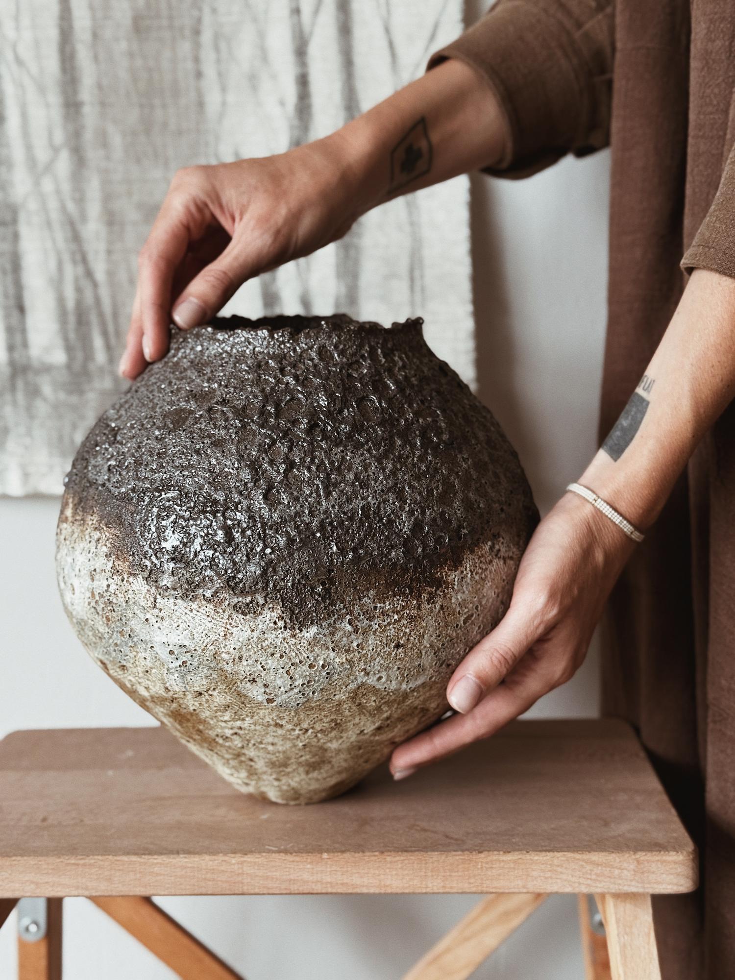 Ваза Авелия