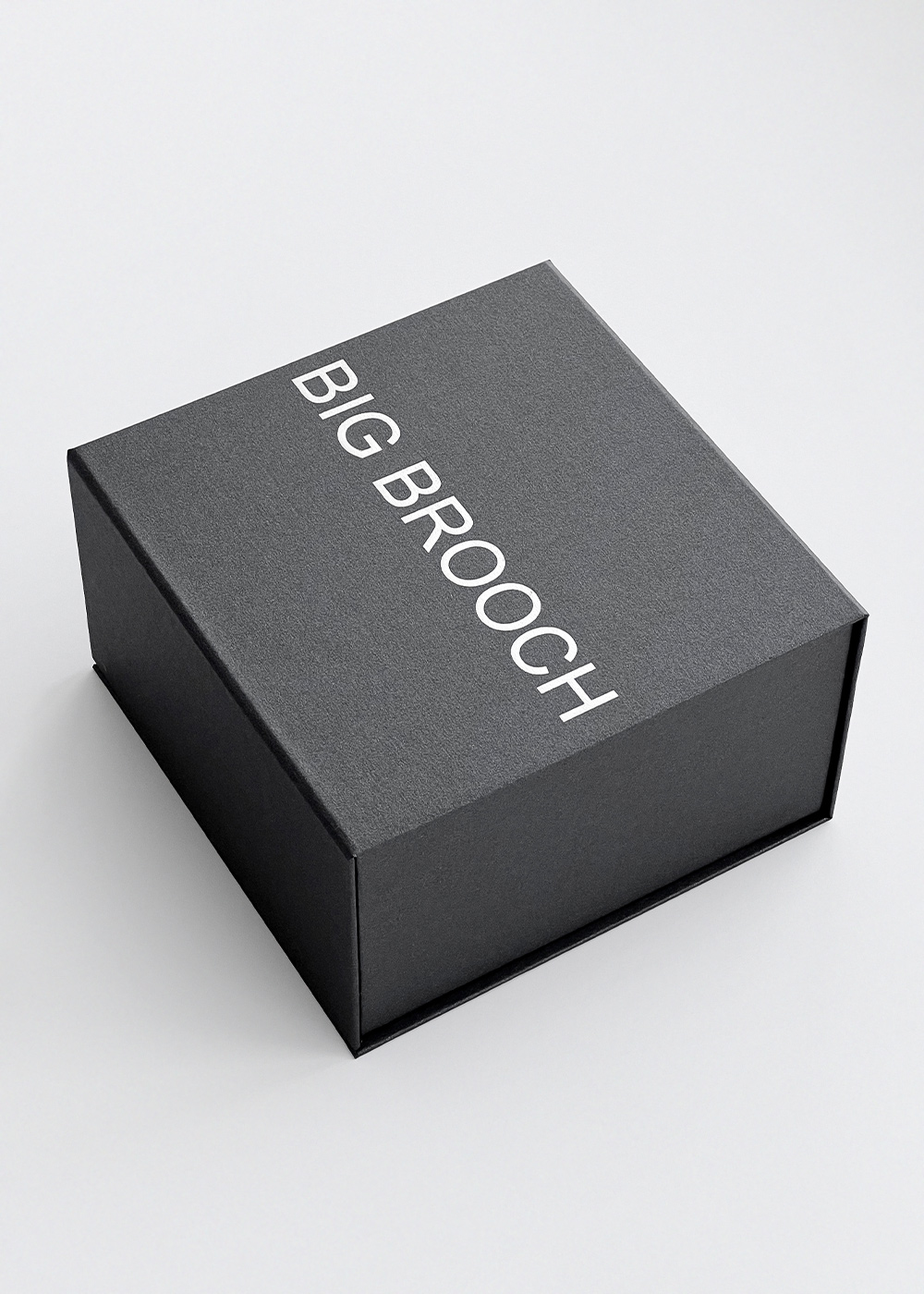 Коробка мокрый асфальт 16×16×9см