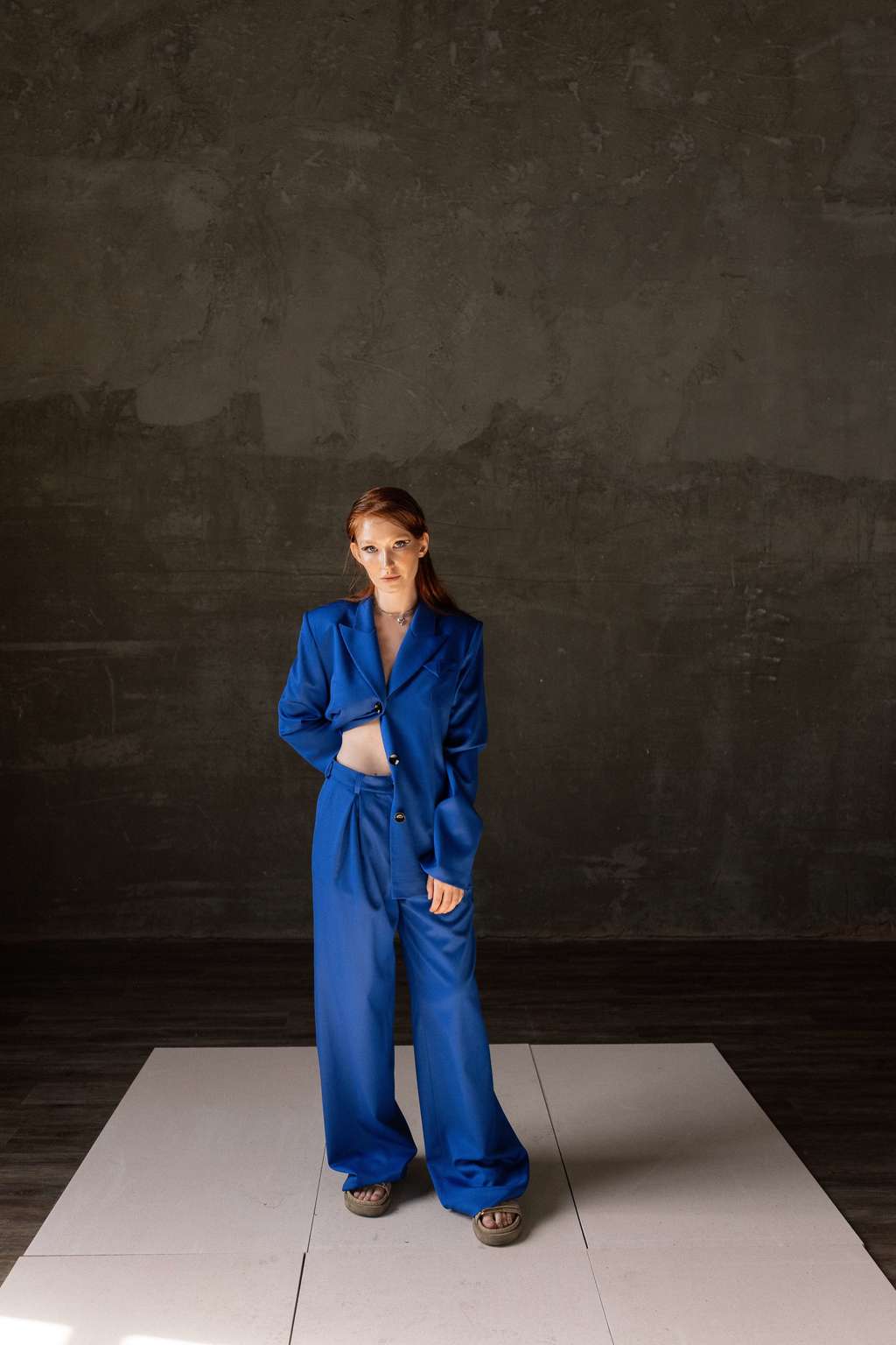 Брюки в синем цвете