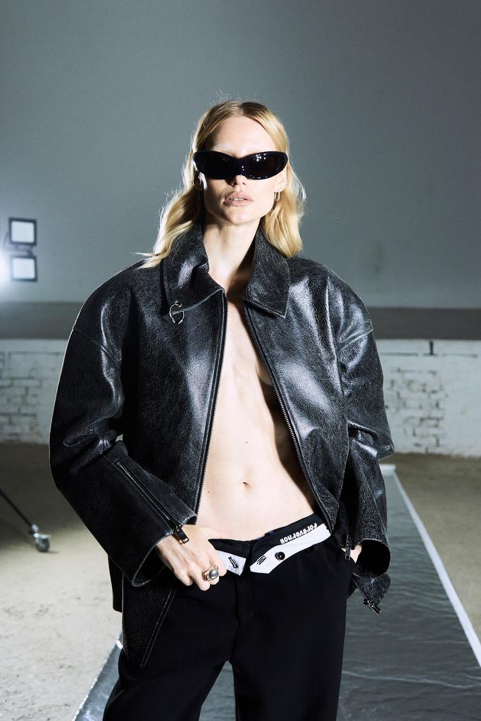 Бомбер из натуральной кожи IDOL